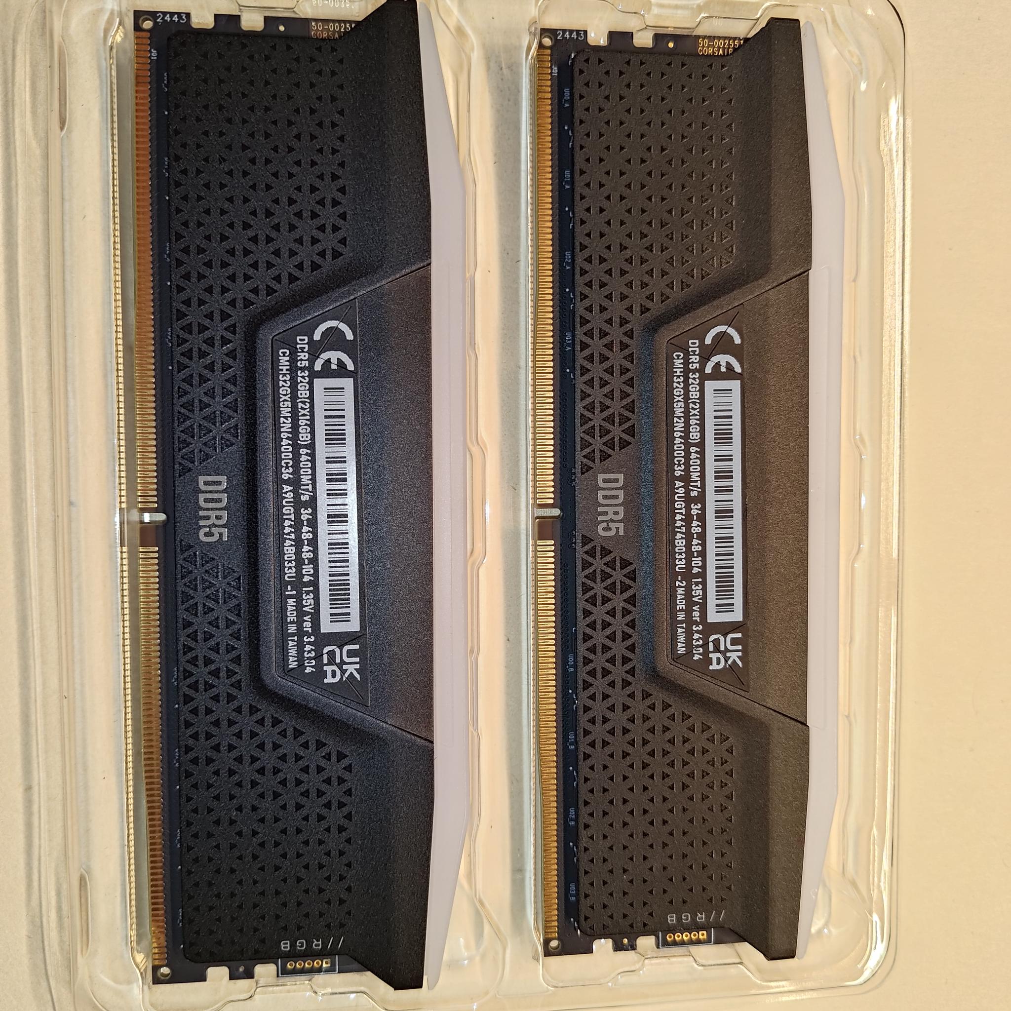 CORSAIR Vengeance RGB 32GB (2 x 16GB) 288-Pin PC RAM DDR5 6400