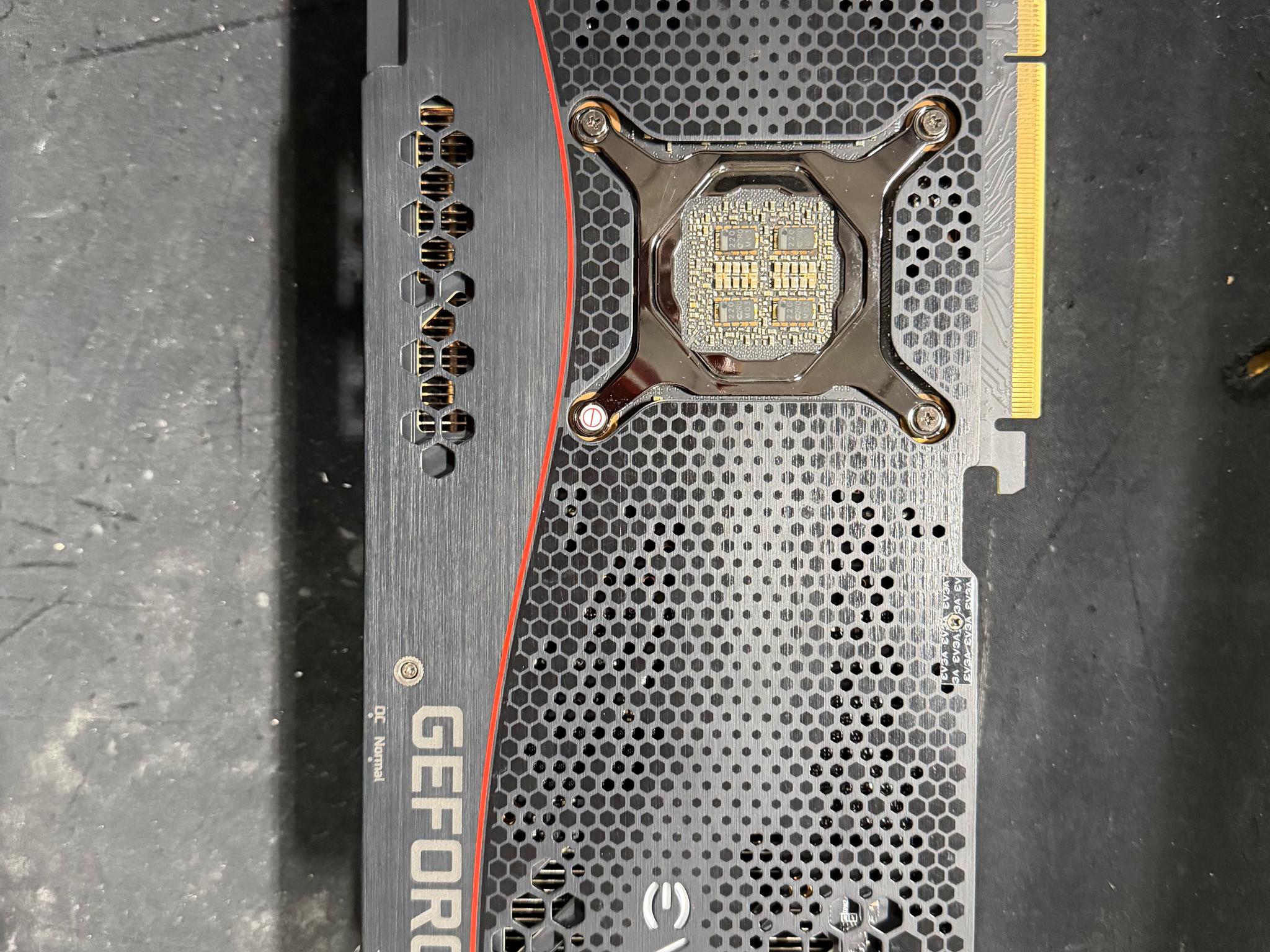 2x EVGA FTW3 ULTRA GAMING GeForce RTX 3080 Ti, reserved bundle