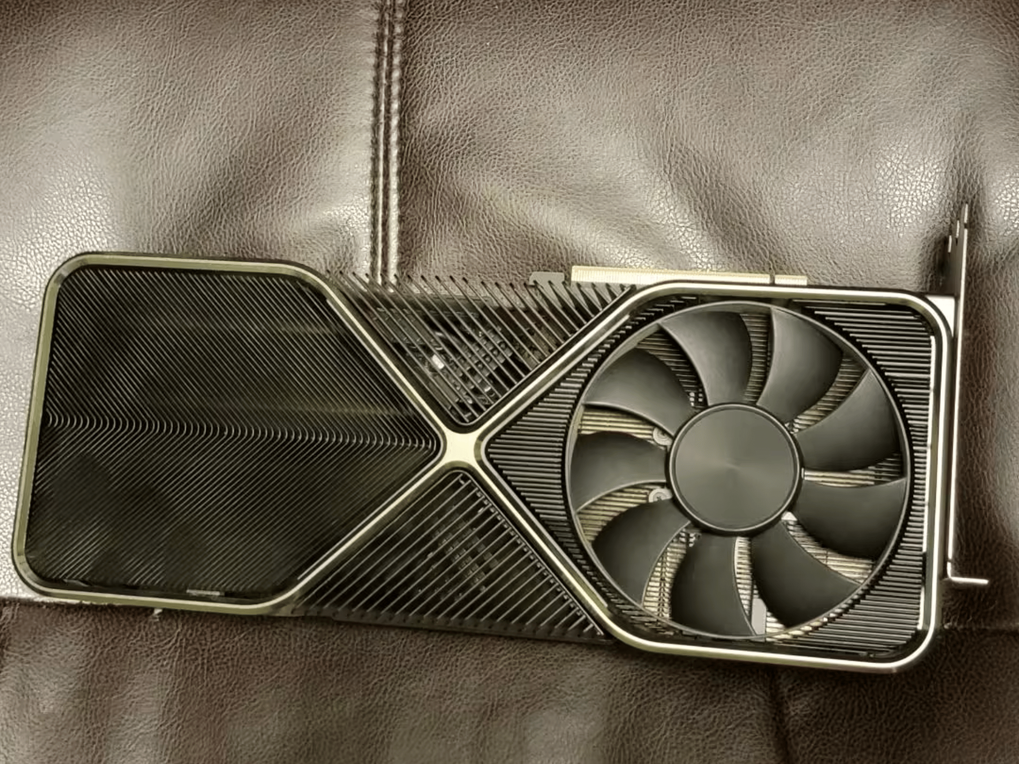 RTX 3090 TI FE LIKE NEW