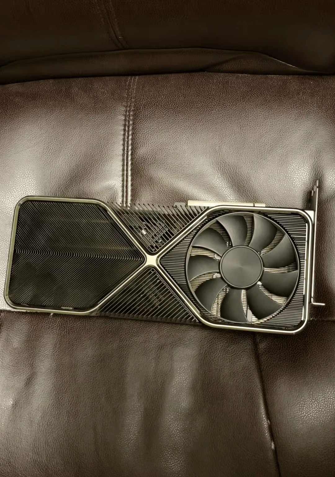 RTX 3090 TI FE LIKE NEW