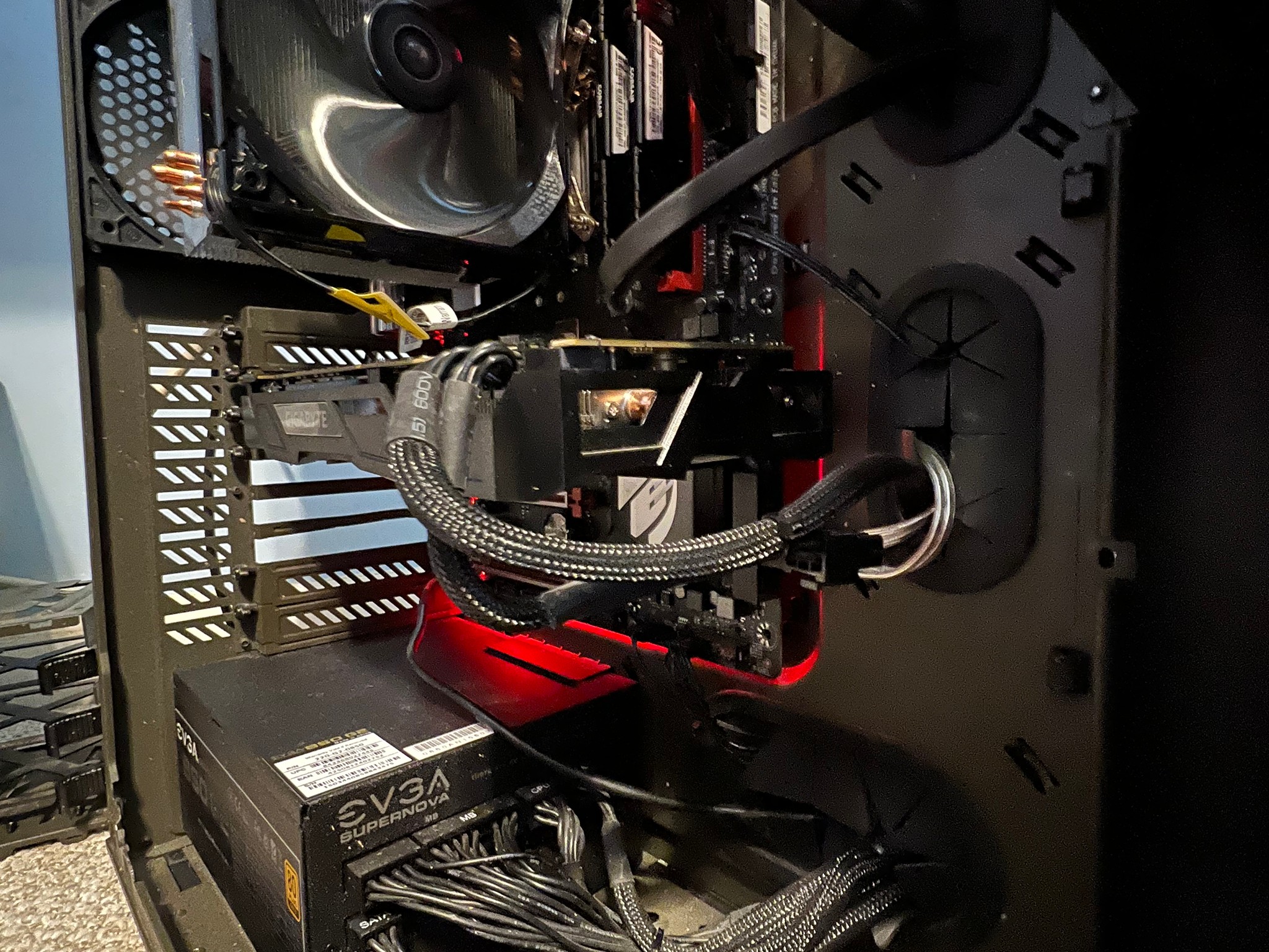 GIGABYTE GTX 1070 8 GB WINDFORCE in mint condition