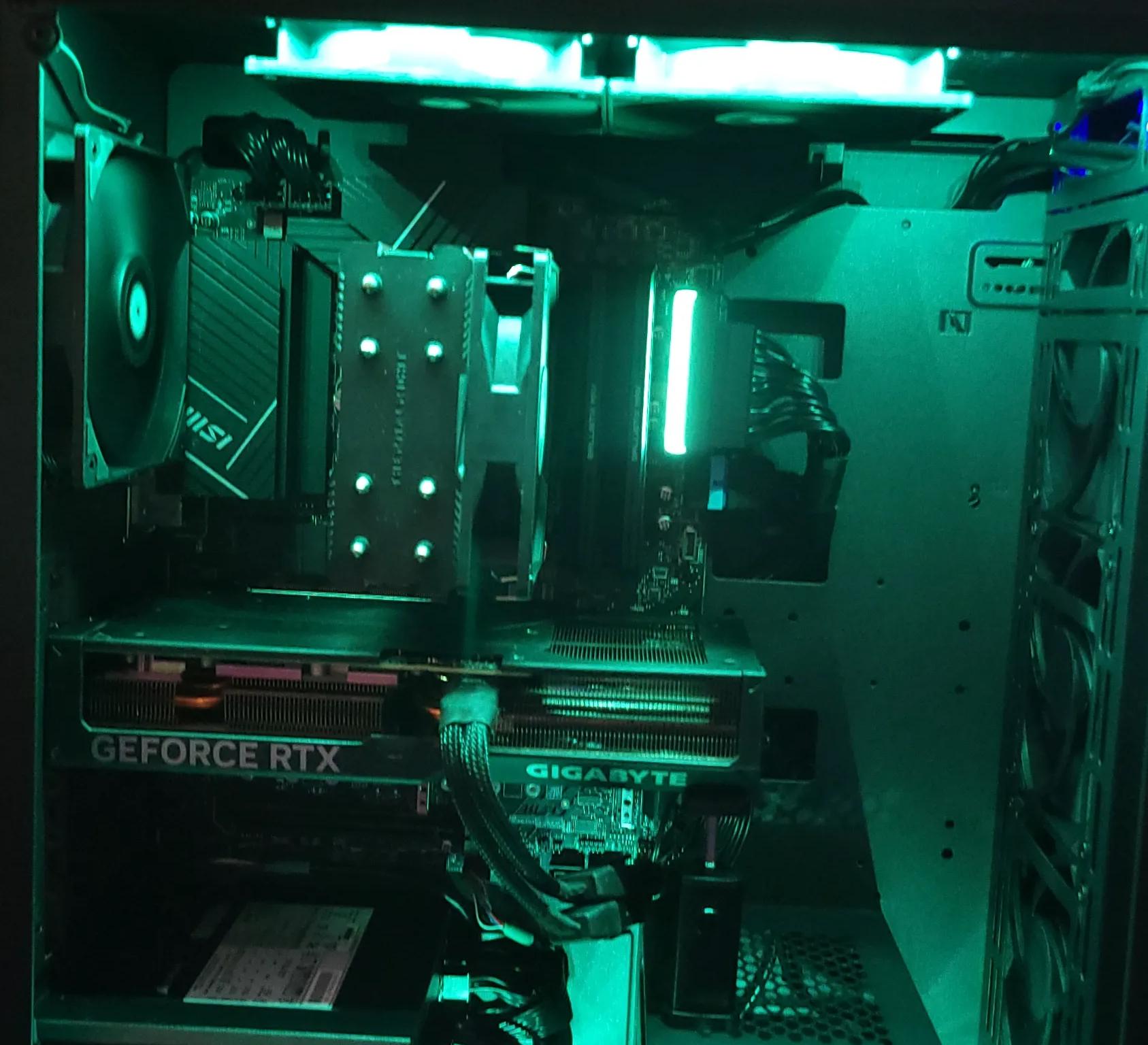 🔥 High-Performance Build – i5-14600KF | RTX 4070 Super OC | 4400MHz DDR4 | 1TB NVMe | 1000W PSU 🔥