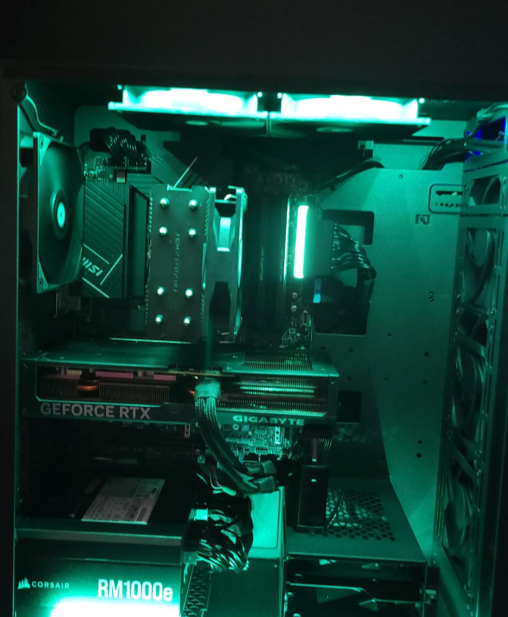 🔥 High-Performance Build – i5-14600KF | RTX 4070 Super OC | 4400MHz DDR4 | 1TB NVMe | 1000W PSU 🔥