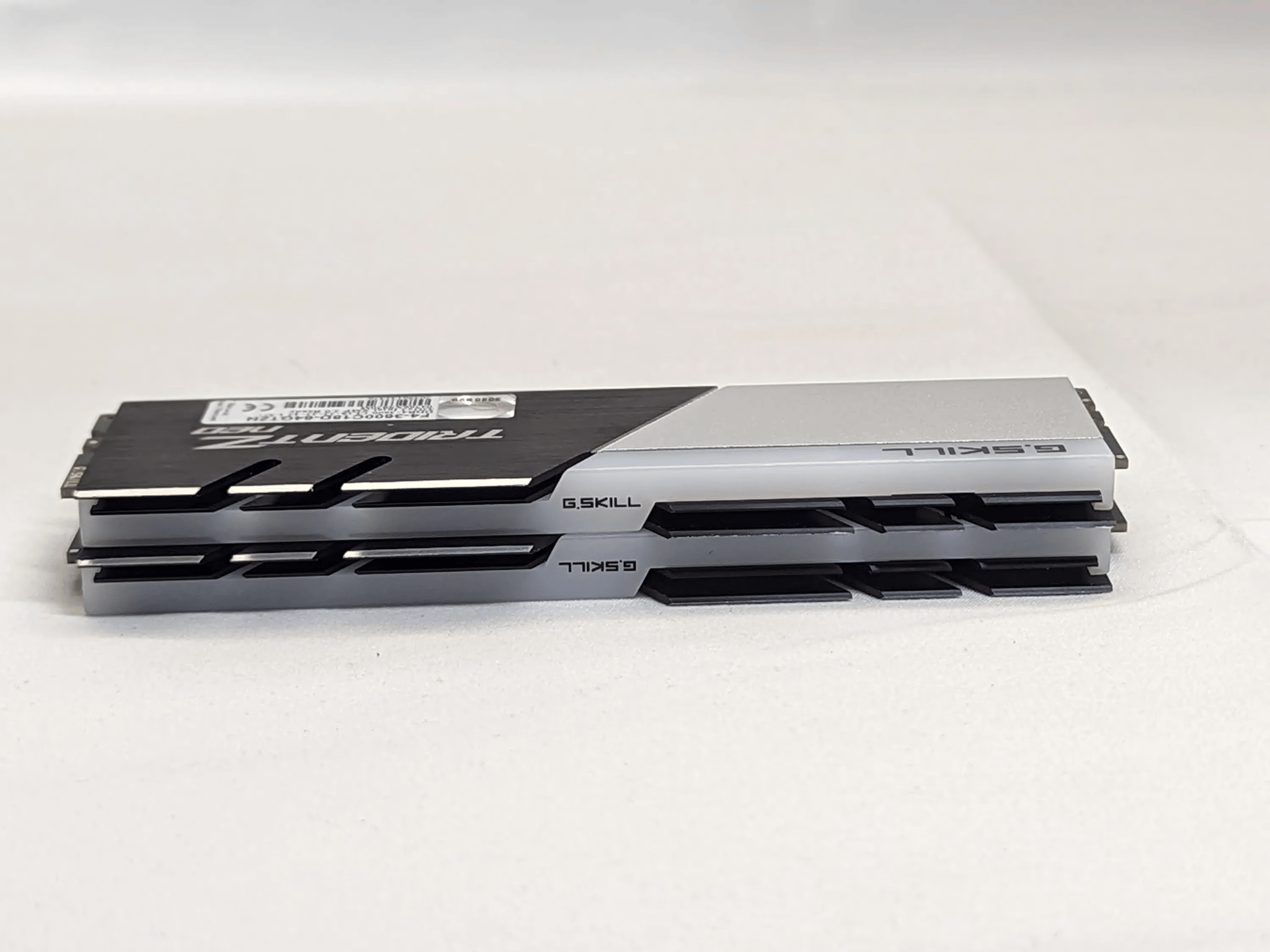 64GB 3600Mhz G.Skill Trident Z Neo 64GB F4-3600C18D-64GTZN (2x32GB) 288-Pin DDR4