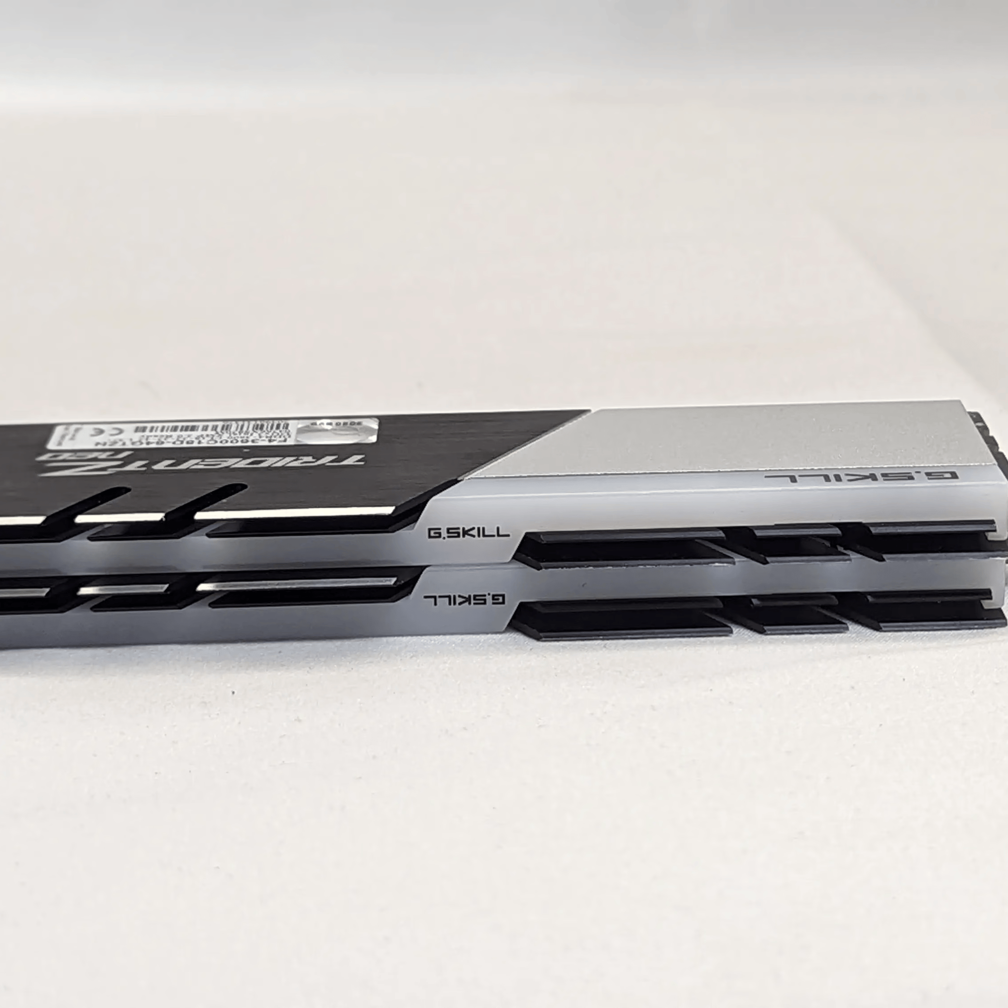 64GB 3600Mhz G.Skill Trident Z Neo 64GB F4-3600C18D-64GTZN (2x32GB) 288-Pin DDR4