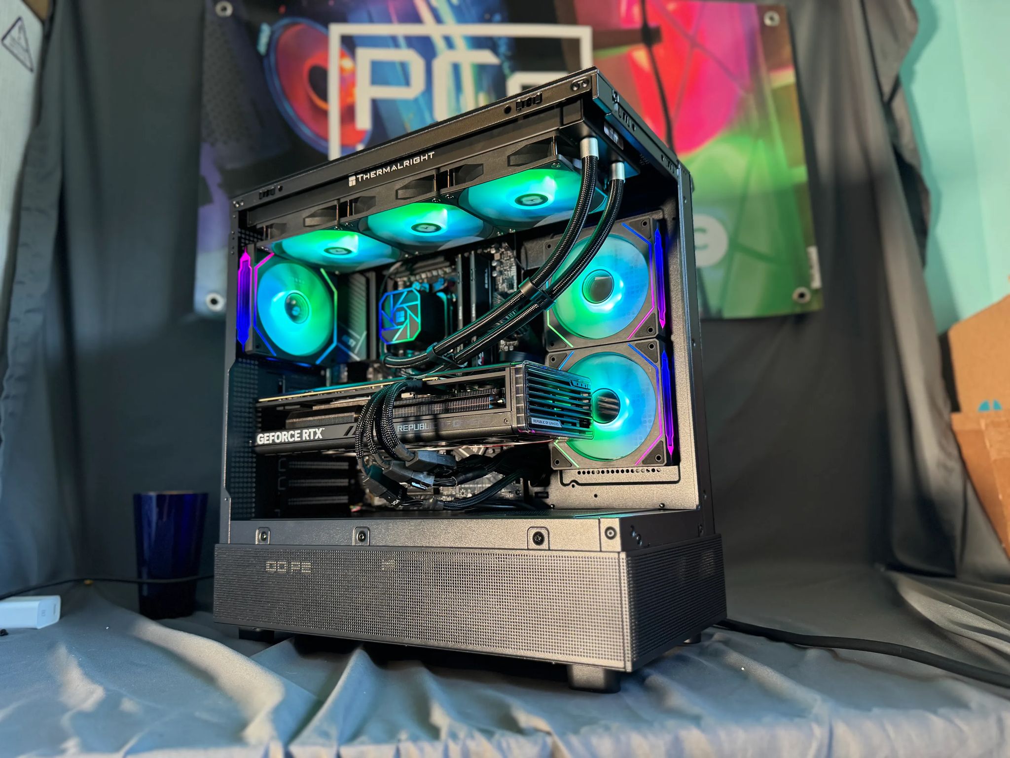 RTX 4070TI Strix Ryzen 7700X Gaming PC