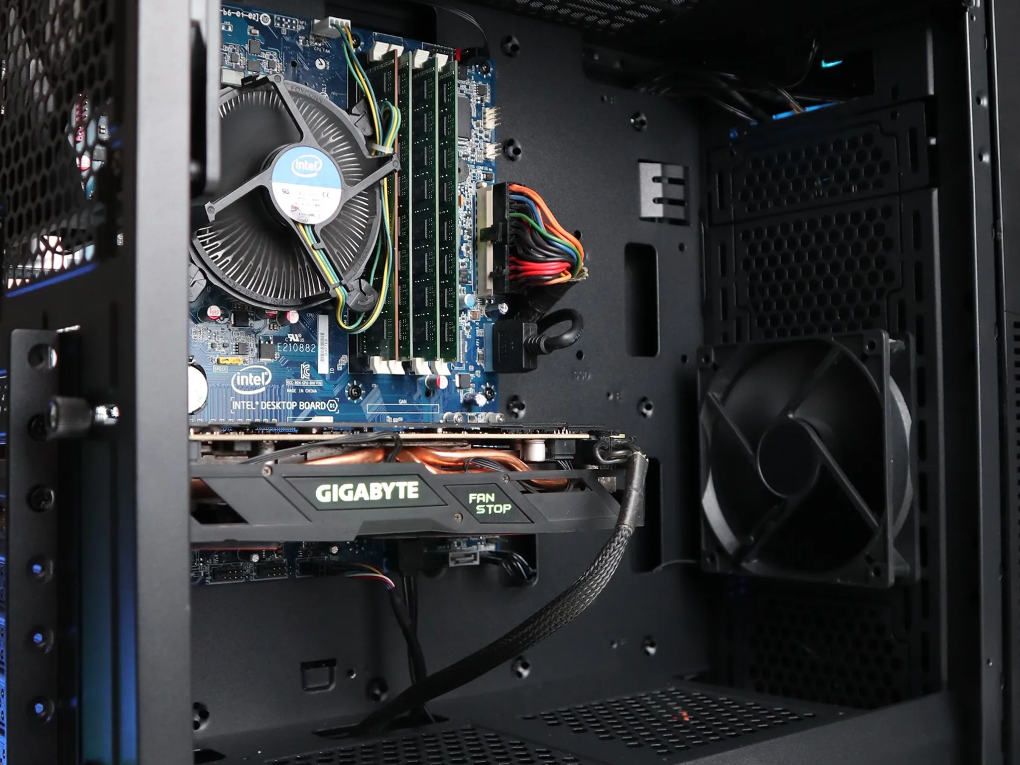 Fastlane | i5 2400S/RX 570 4GB Gaming PC 
