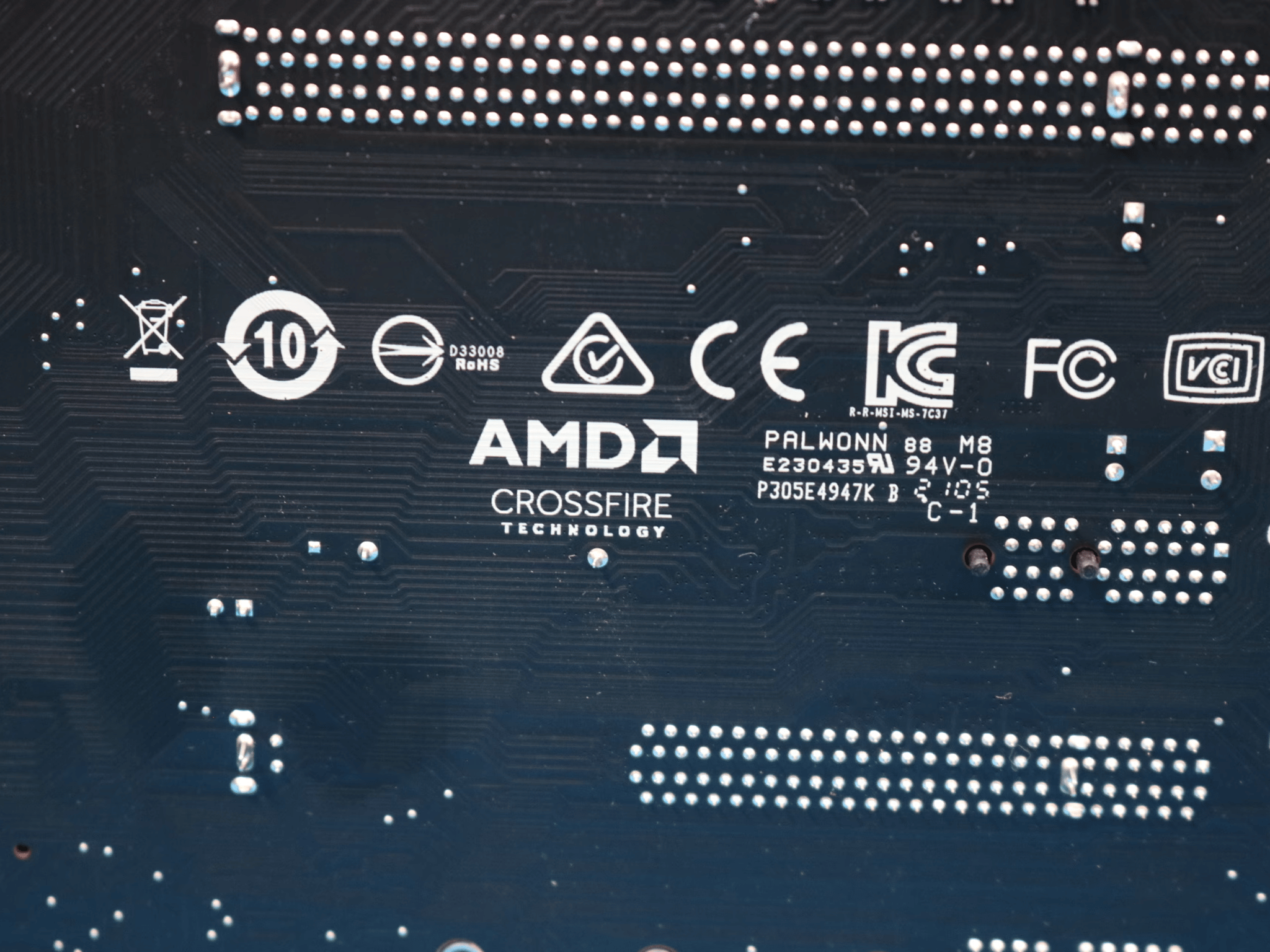 *READ* MSI MPG X570 Gaming Edge WIFI AMD Socket AM4 DDR4 ATX Desktop Motherboard