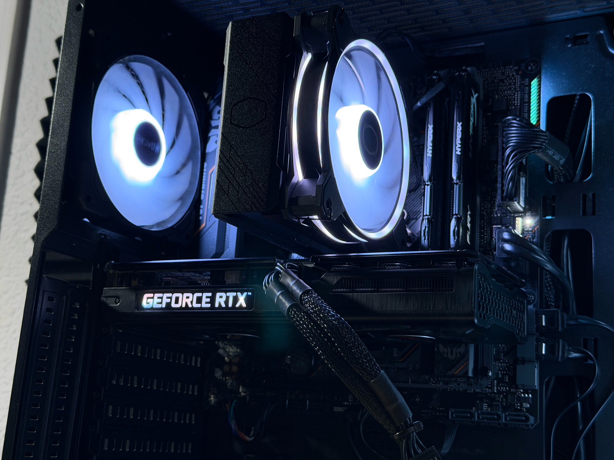 i5 10400F | RTX 3050 8GB | 16GB DDR4 | 240GB SSD + 1TB HDD