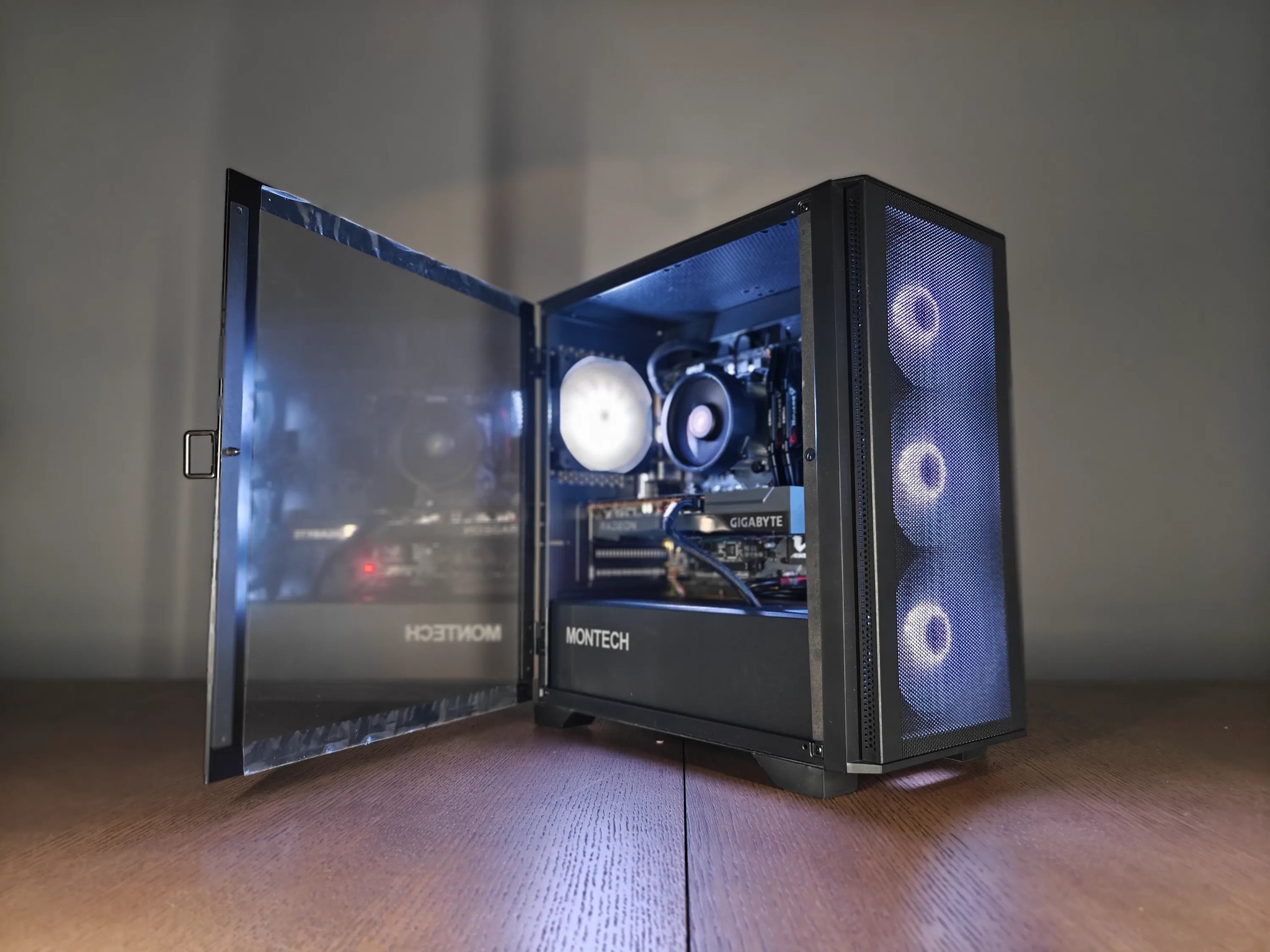 Ryzen 5 5600 ● RX 6600 ● 16GB DDR4 ● 500GB SSD ● Gaming PC