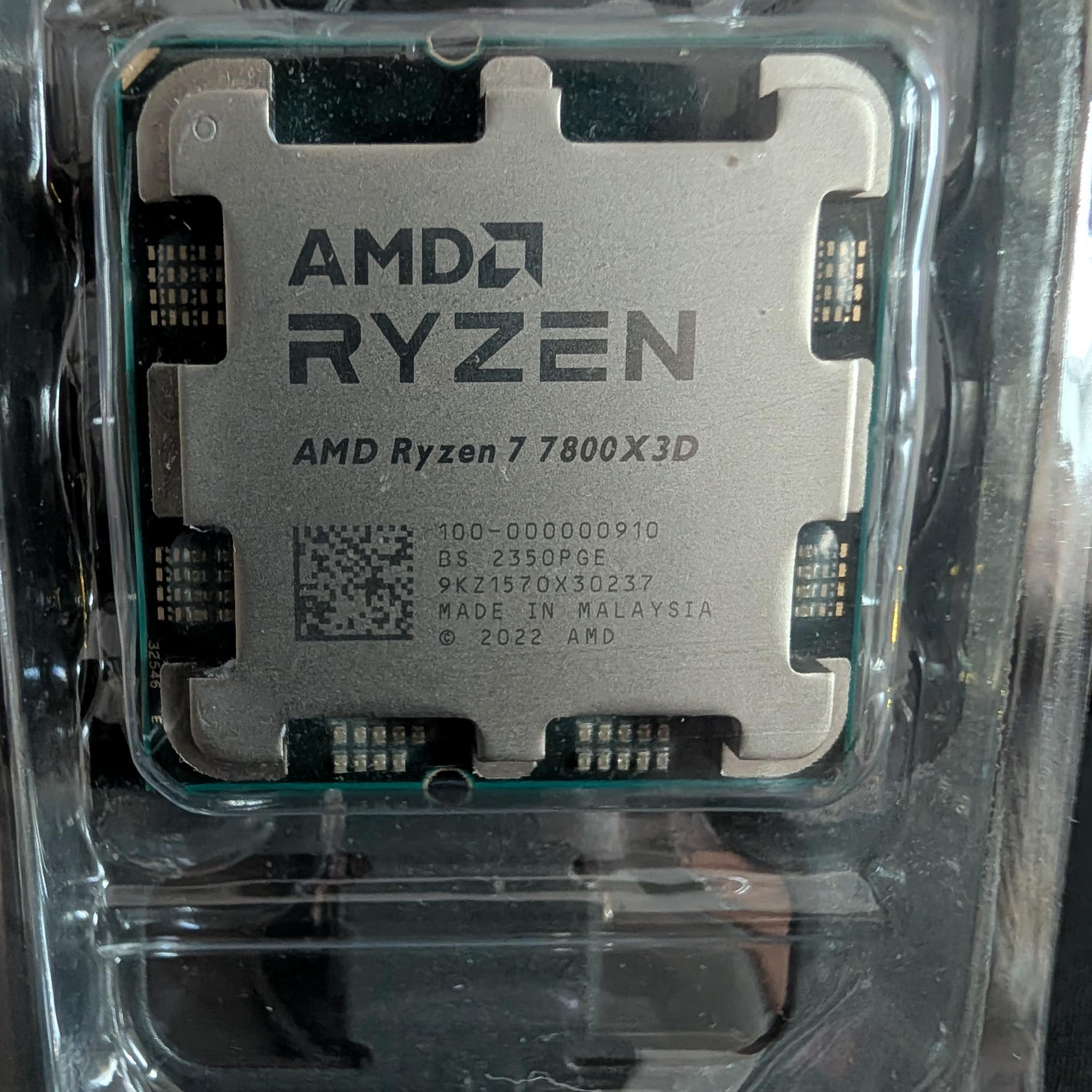 AMD Ryzen 7 7800X3D