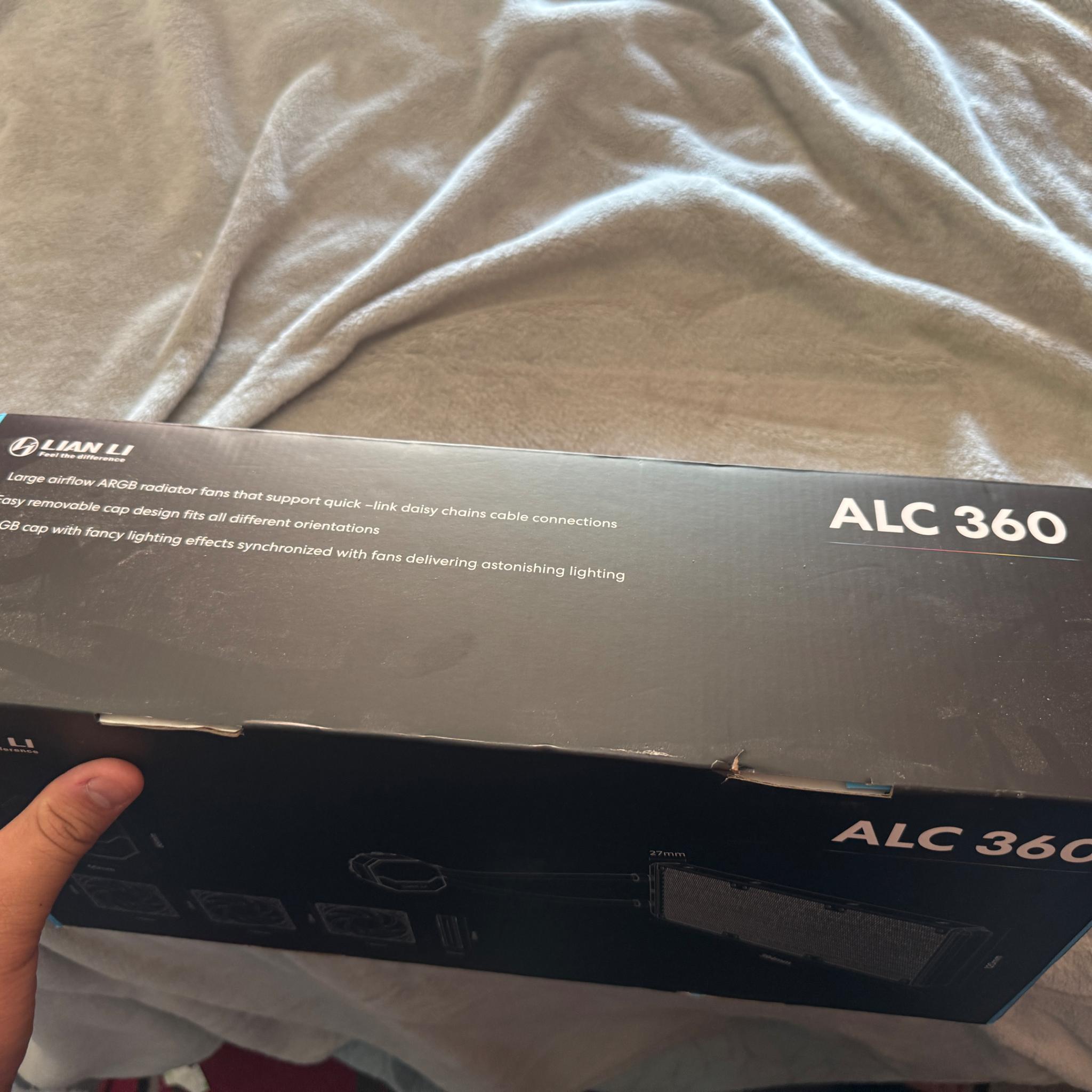 LIAN LI ALC 360 AIO Cooler