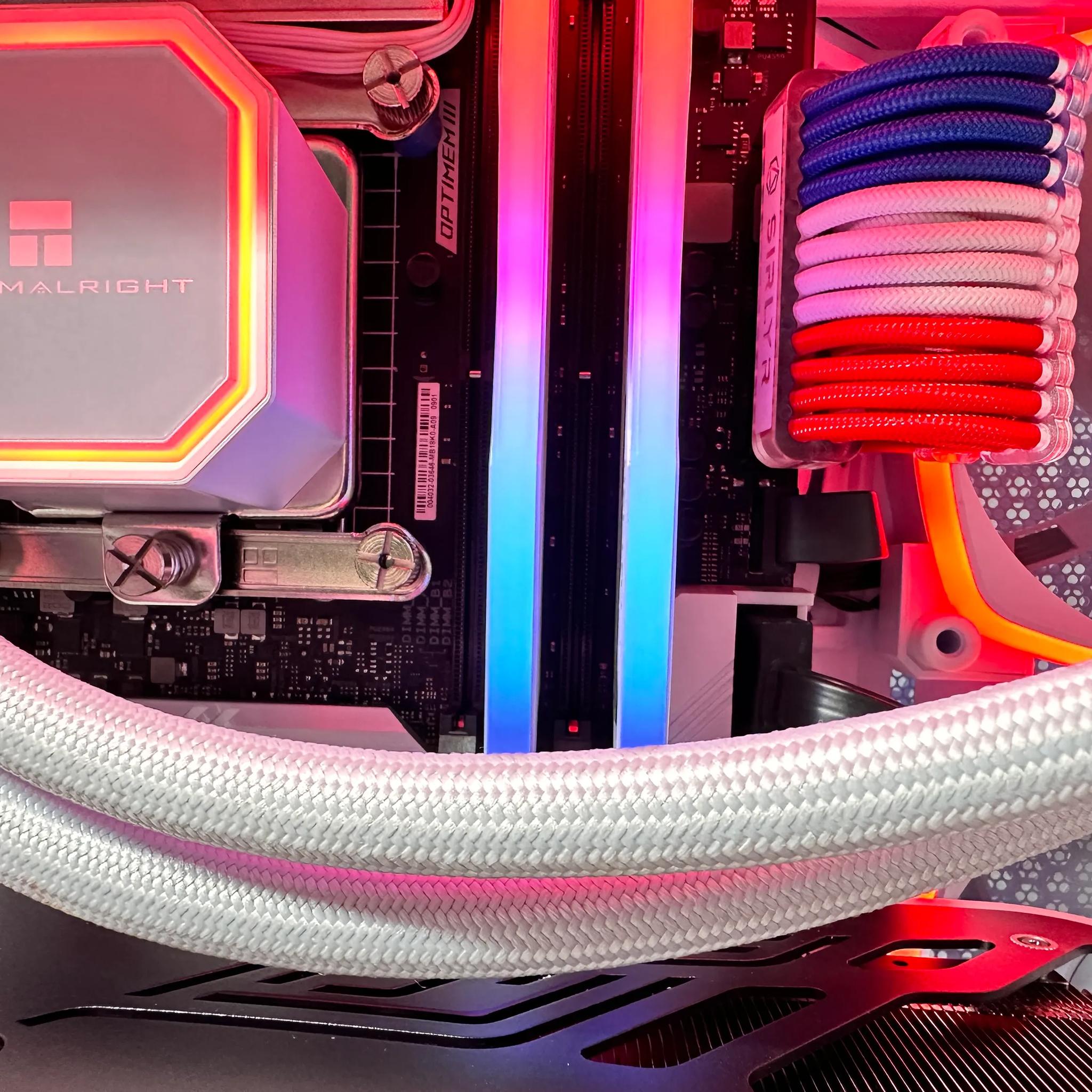 👨🏻‍🔧🍄🐢Super Mario🎮Nvidia RTX 4070 12GB🎮Intel  13600KF 14Cores🎮32GB DDR4 🎮2TB SSD NVME