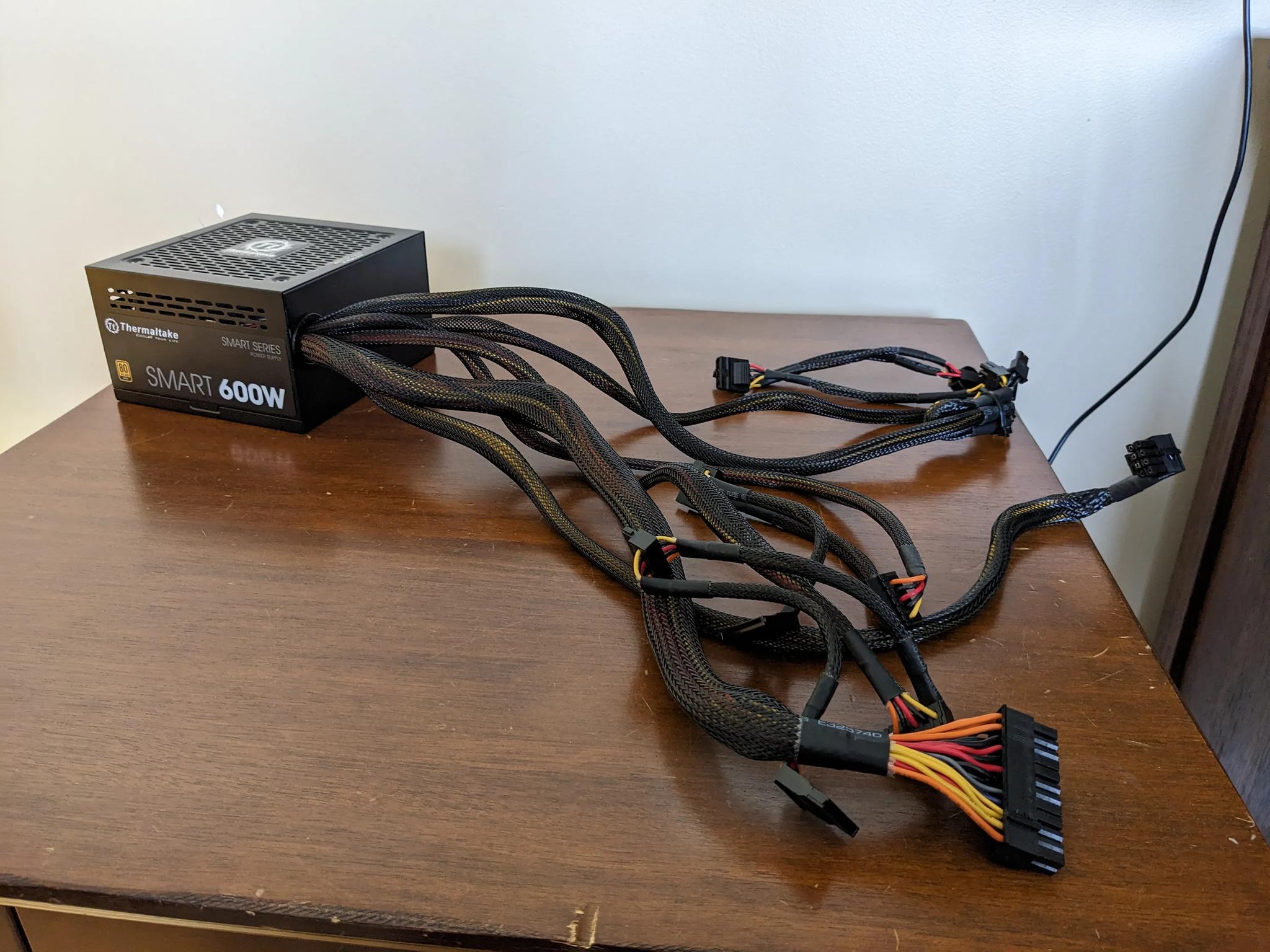 Thermaltake Smart 600W 80 Plus Gold Certified Used