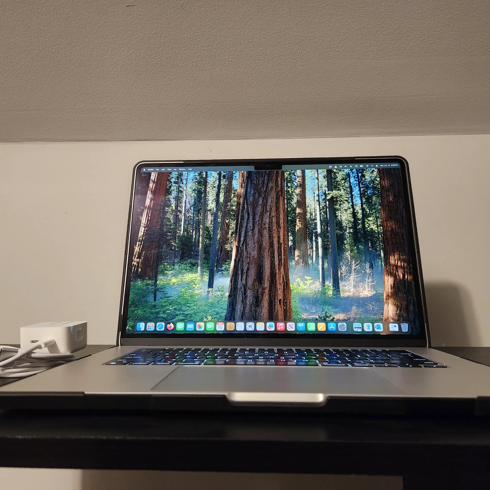 MacBook Air 15" M3 (2024): Maxed Out Powerhouse! 1TB SSD, 24GB RAM + Warranty!