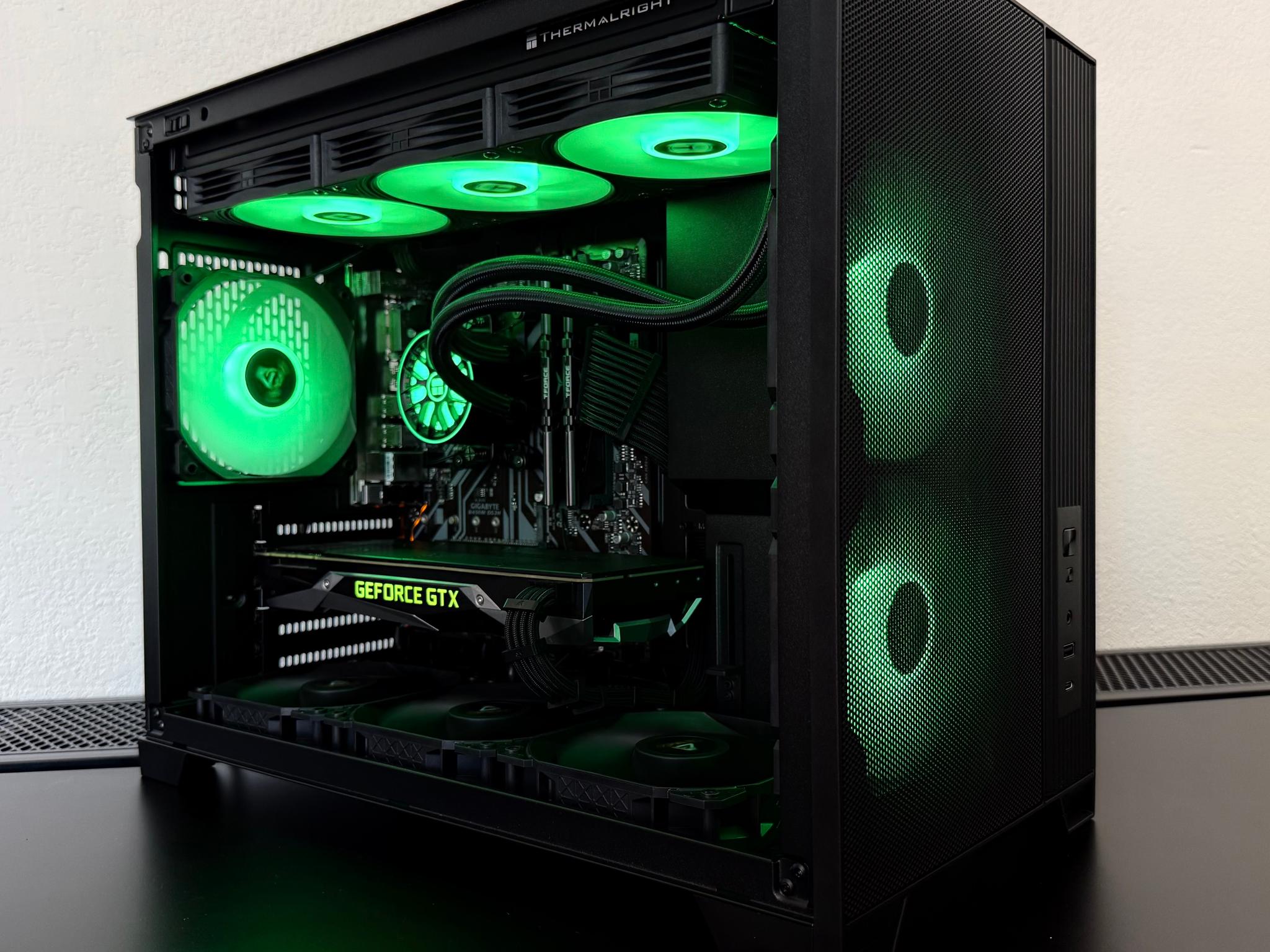 Gaming PC w/ GTX 1080 FE, Ryzen 5 2600X, 16GB DDR4, 1TB SSD