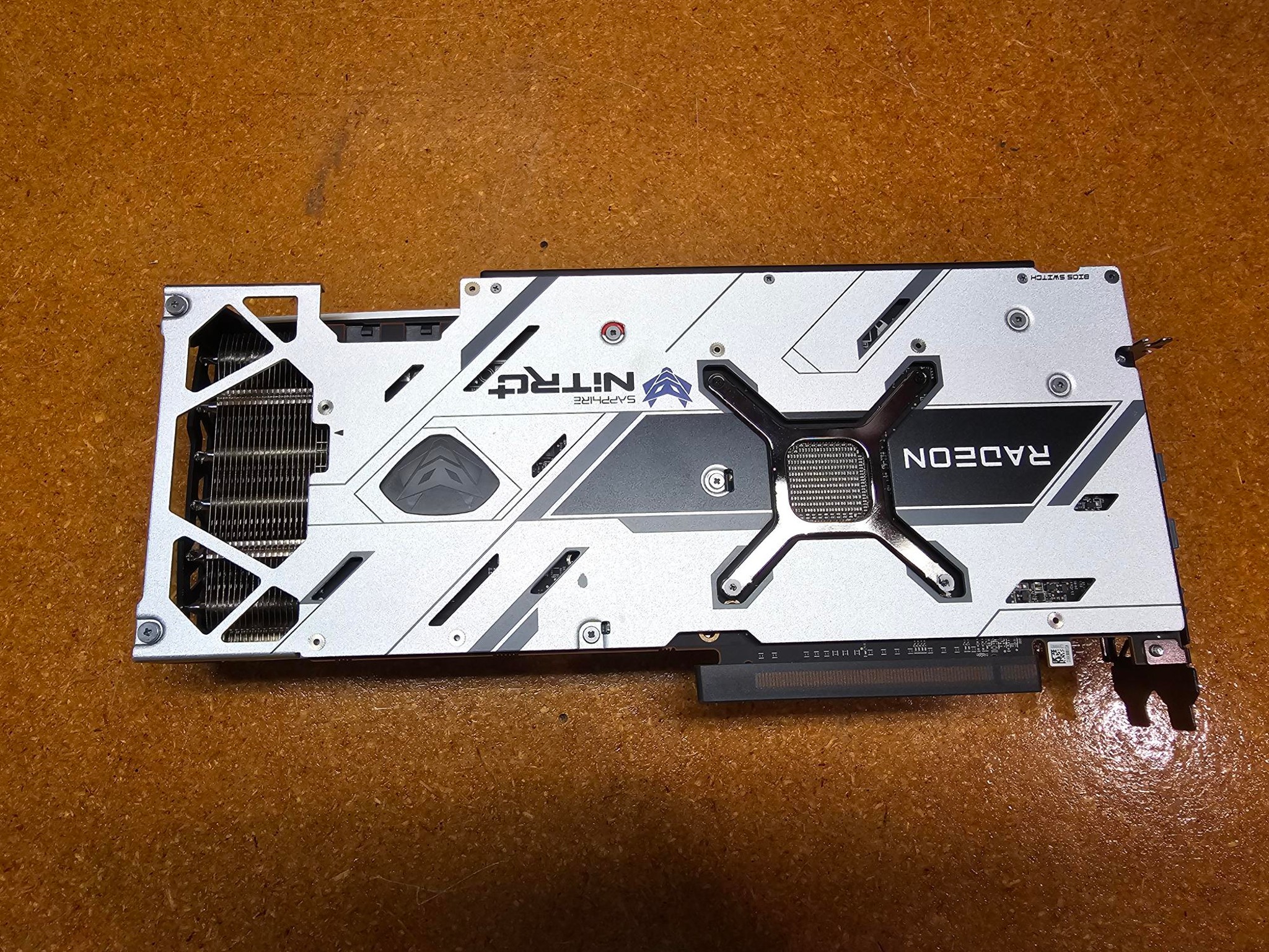 Sapphire Radeon RX 6800 XT Pulse Gaming oc 16gb gddr6