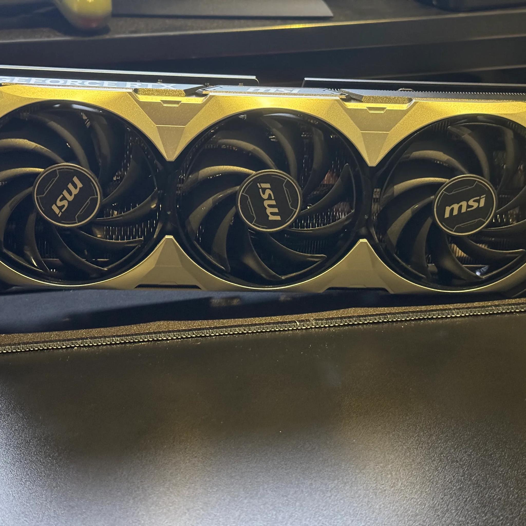 MSI Gaming GeForce RTX 4070 Ventus 3X 12G OC 12GB GDRR6X 192-Bit HDMI/DP Nvlink TORX Fan 4.0