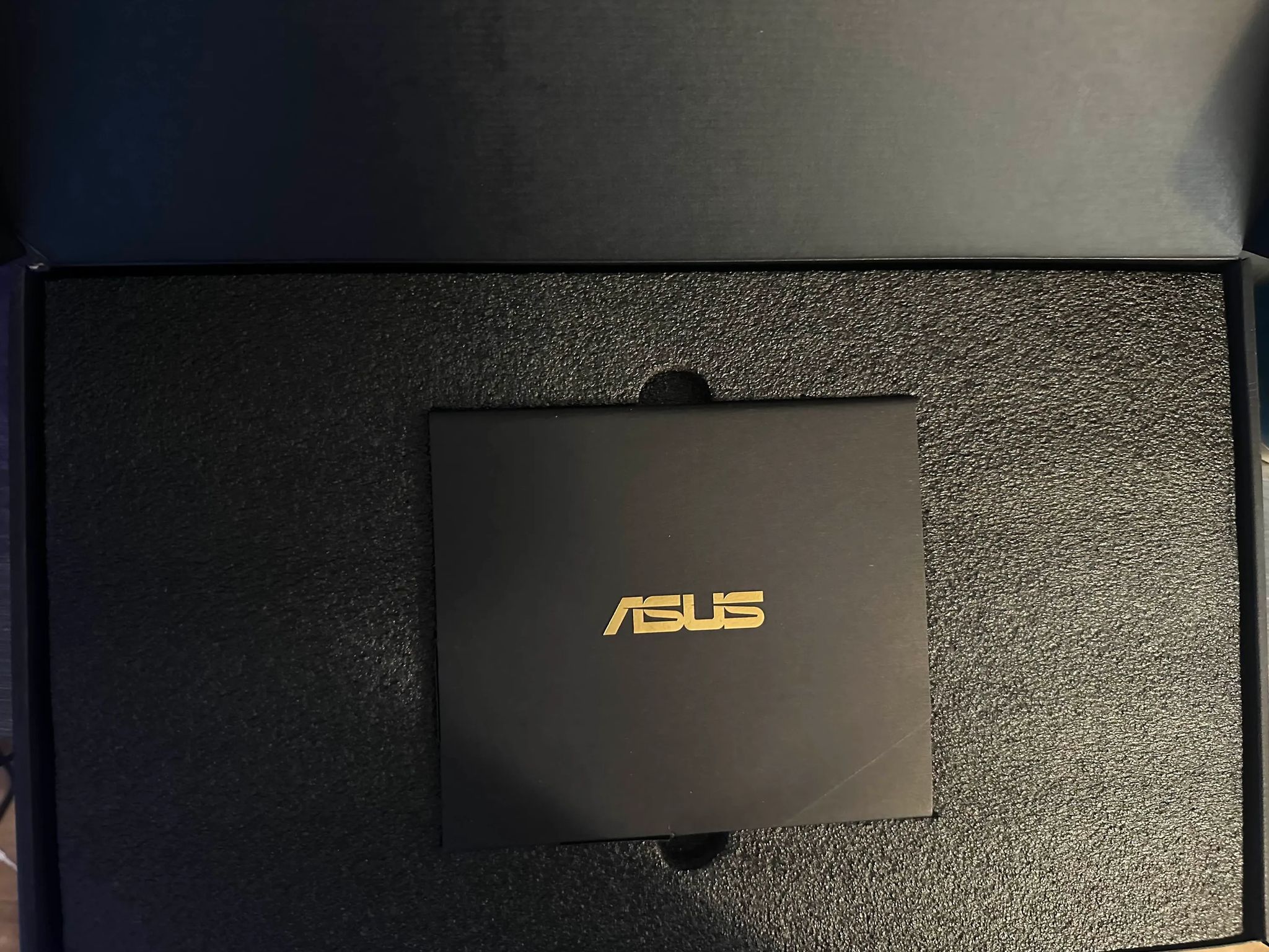 RTX 4070: ASUS Proart OC