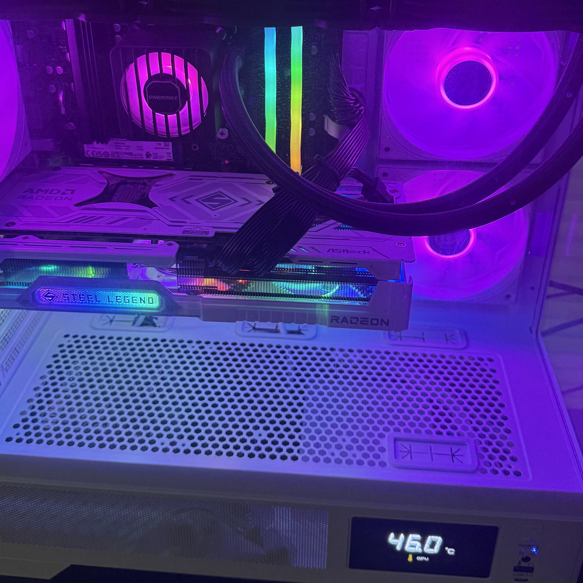 Radeon RX 9070 XT Custom Gaming PC - Ryzen 7 9700X