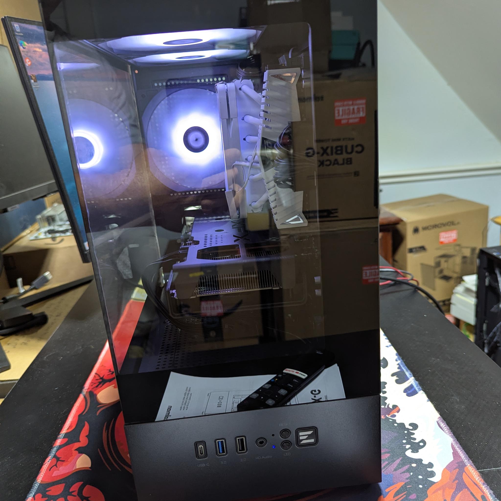 GAMING PC|AMD RYZEN 7 3800X|16GB DDR4 3200|512GB SSD|XFX RADEON RX 6600 8GB|WINDOWS 11 HOME ACTIVE