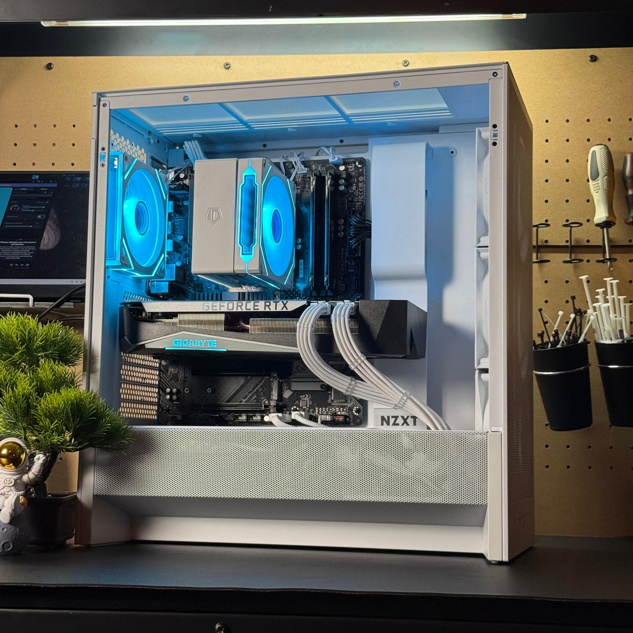 Pristine Gaming PC | RTX 3070 Ti | Ryzen 7 3700x | 16GB DDR4 | 1TB | Windows 11