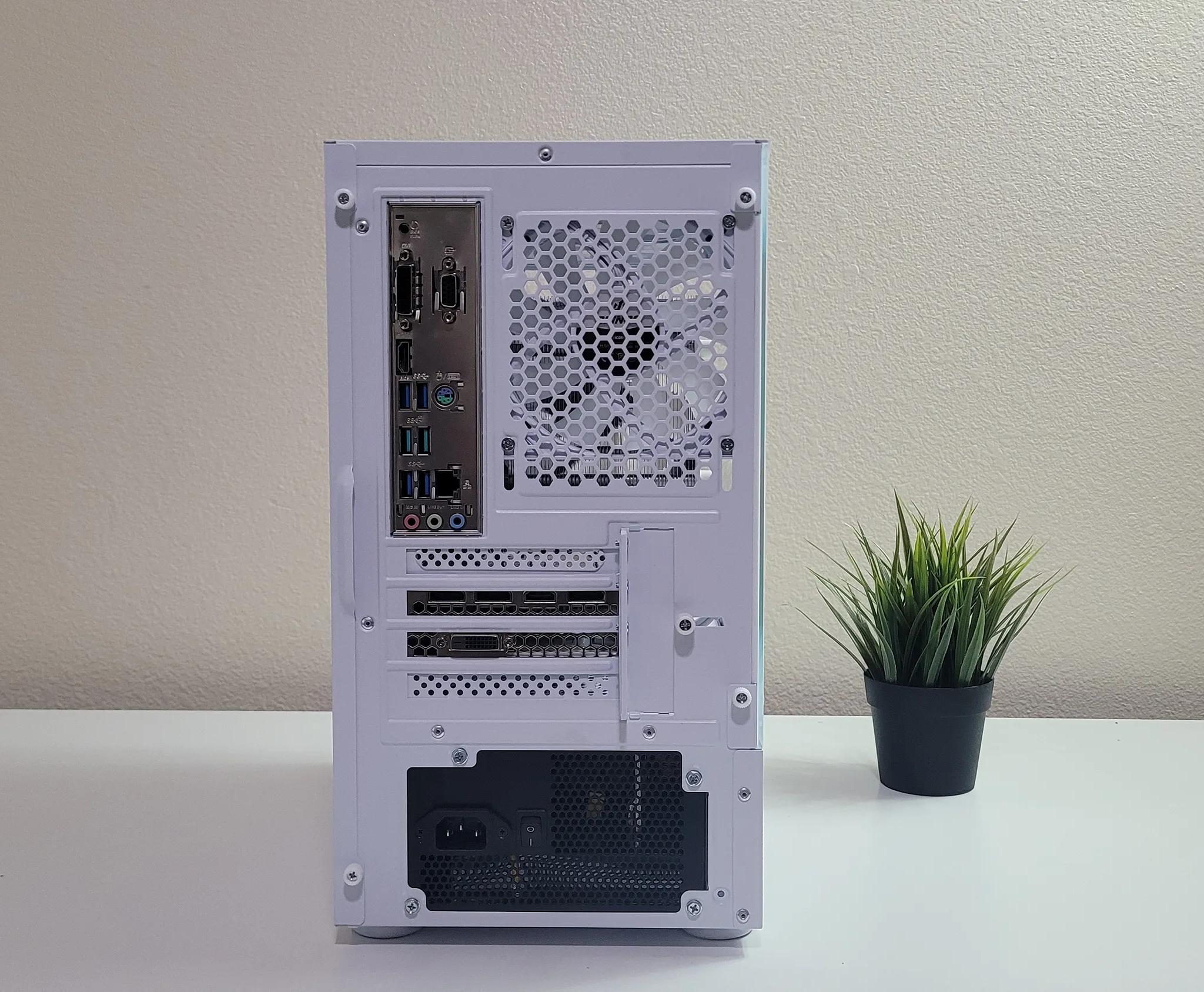 Ryzen 5 3600 | GeForce GTX 1060 3GB | 16GB DDR4 | 512GB SSD