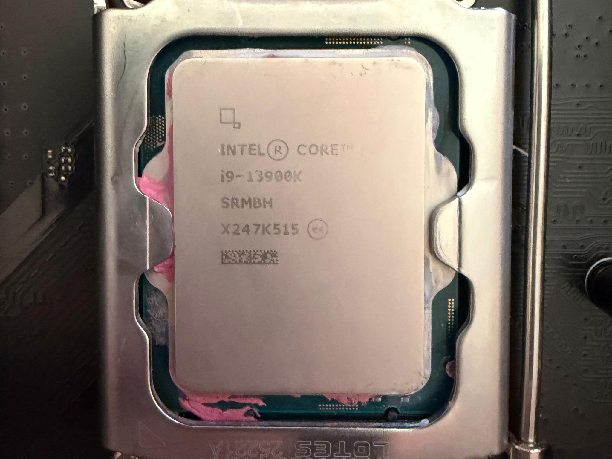 Core I9 13900K with MSI Z790 Carbon and 32GB DDR5 RAM