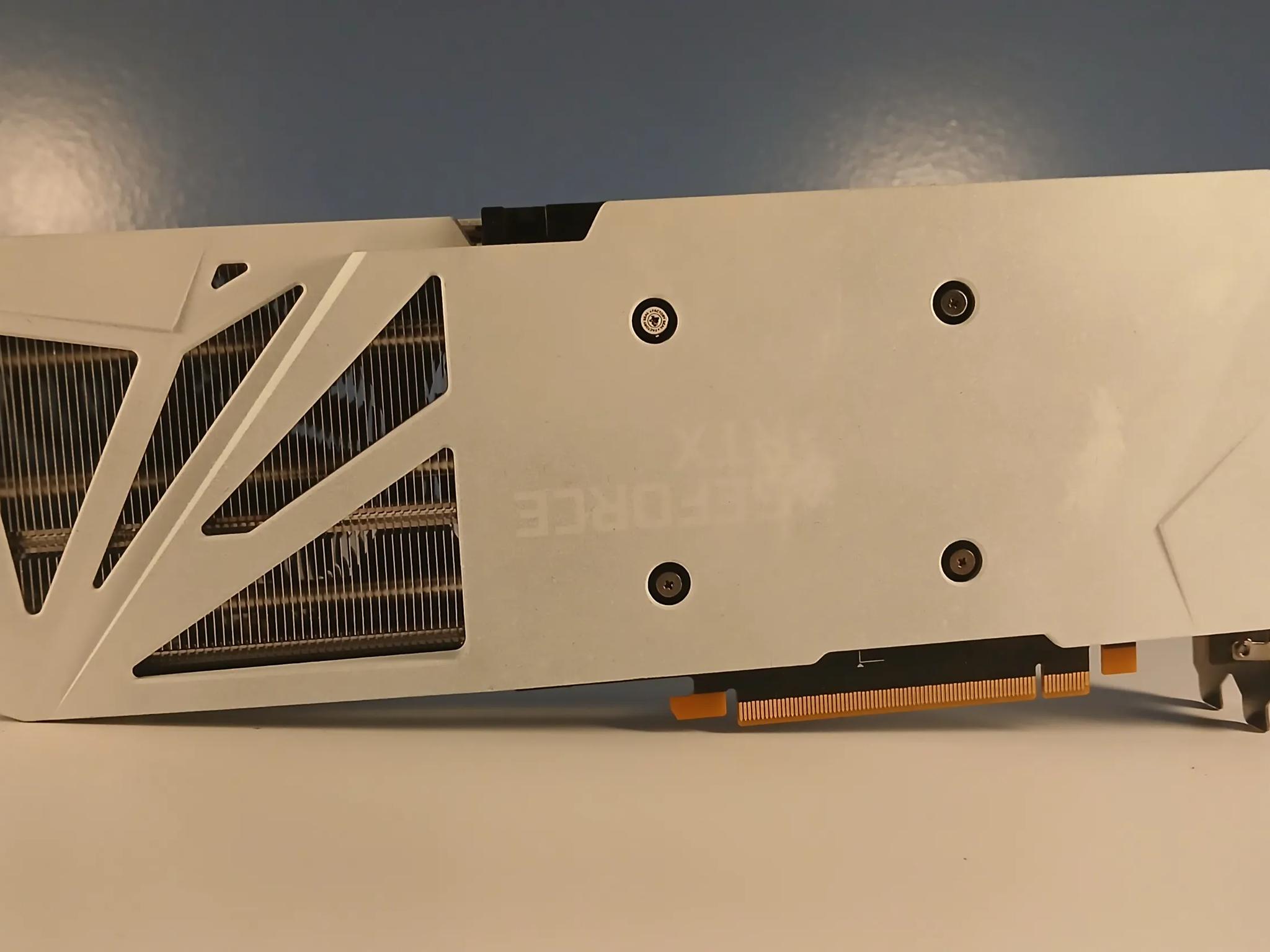 White RTX 3060 12 Gb MSI VENTUS OC 3X Fan