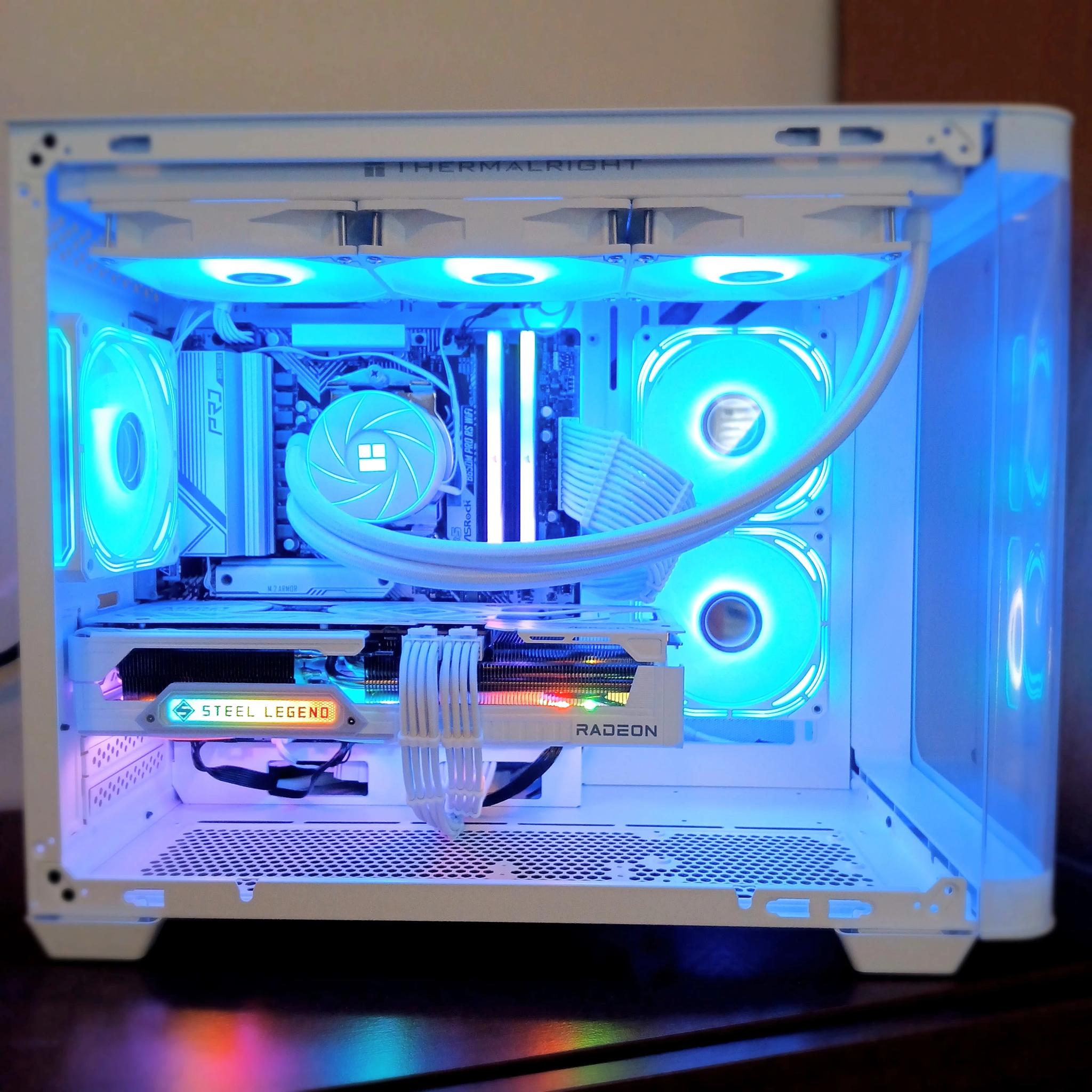 All White 4K Gaming | RX 9070 XT 16GB | Ryzen 7 7700 | 32GB RAM