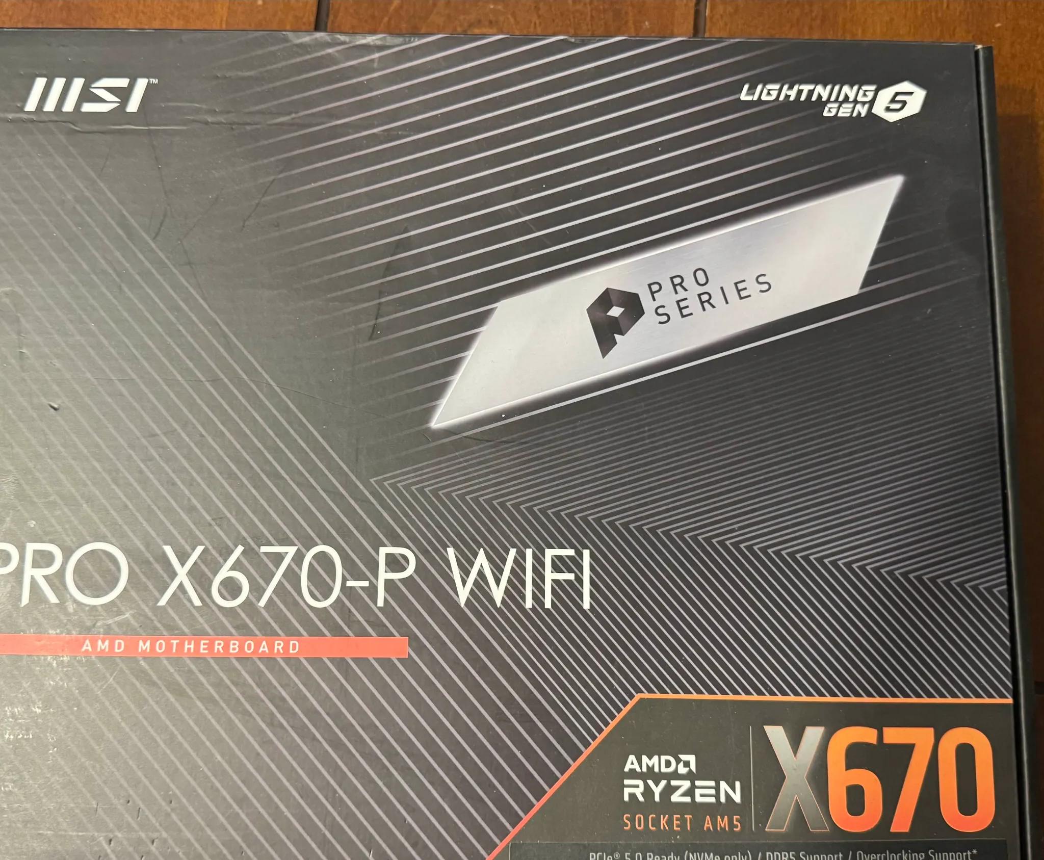 MSI PRO X670-P Wifi
