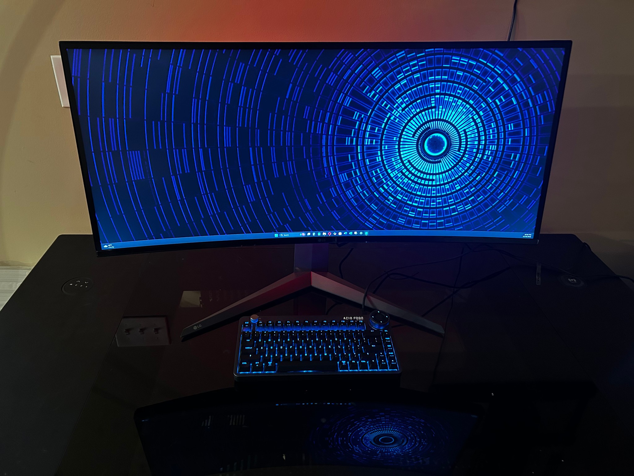 (PRICE DROP!) LG UltraGear 34" 2K (3440 x 1440) 144Hz Gaming Monitor (Original MSRP is $1,299,99)