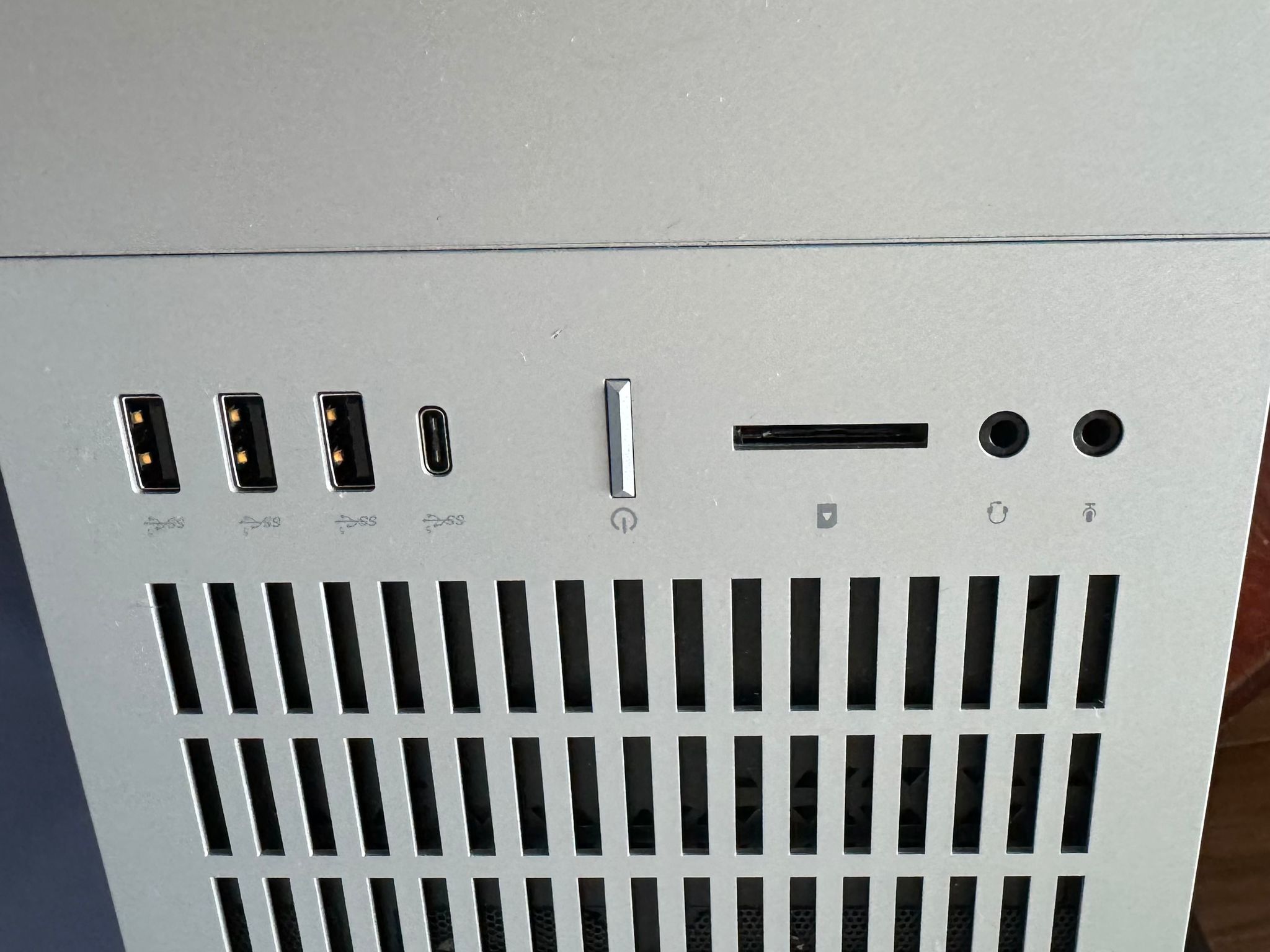 HP ENVY - RTX 3070Ti | i7 12700 | 16GB DDR4 | 1TB SSD