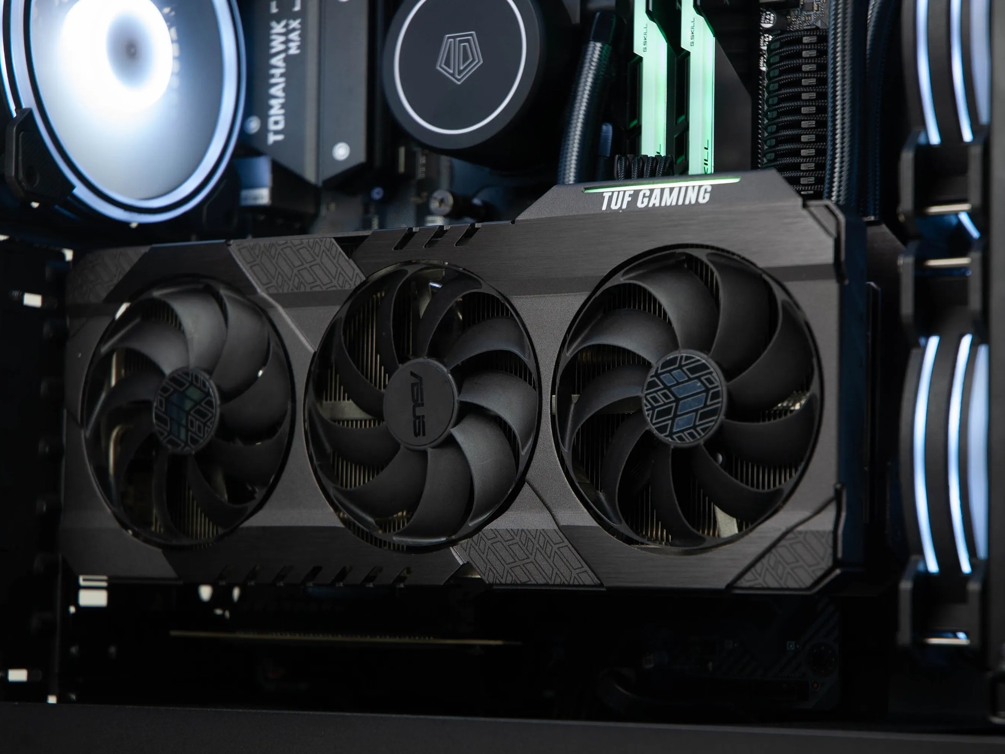 RTX 3060 Ti / Ryzen 5 5600 / 16gb RAM 
