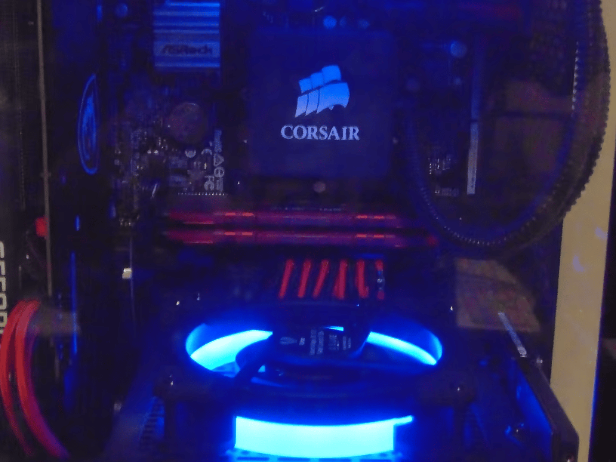 i7 8700 (RTX3050 8GB) 16GB DDR 4 256SSD 1TB Wifi WaterCooled RGB ThermalTake Tower 100