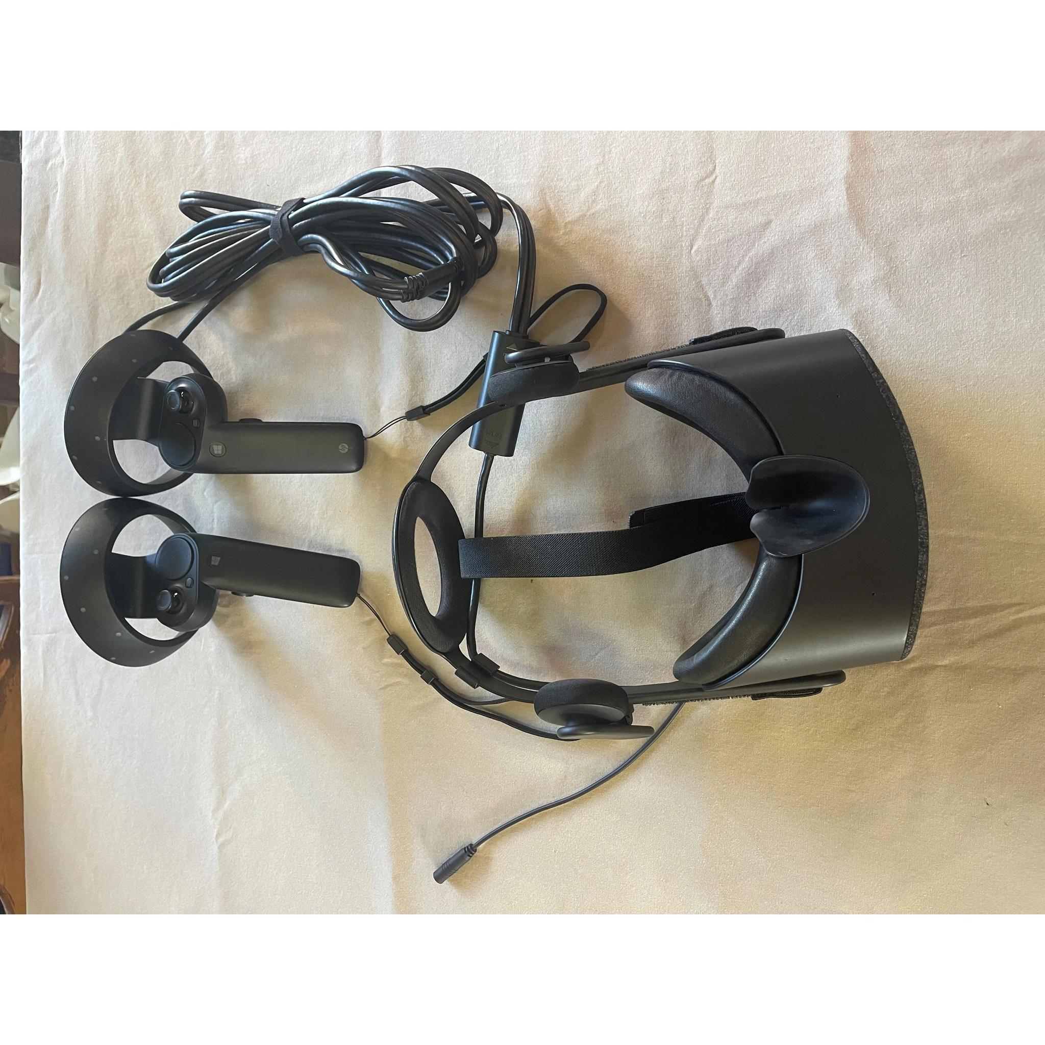 HP Reverb VR Headset - Pro Edition and Controllers
