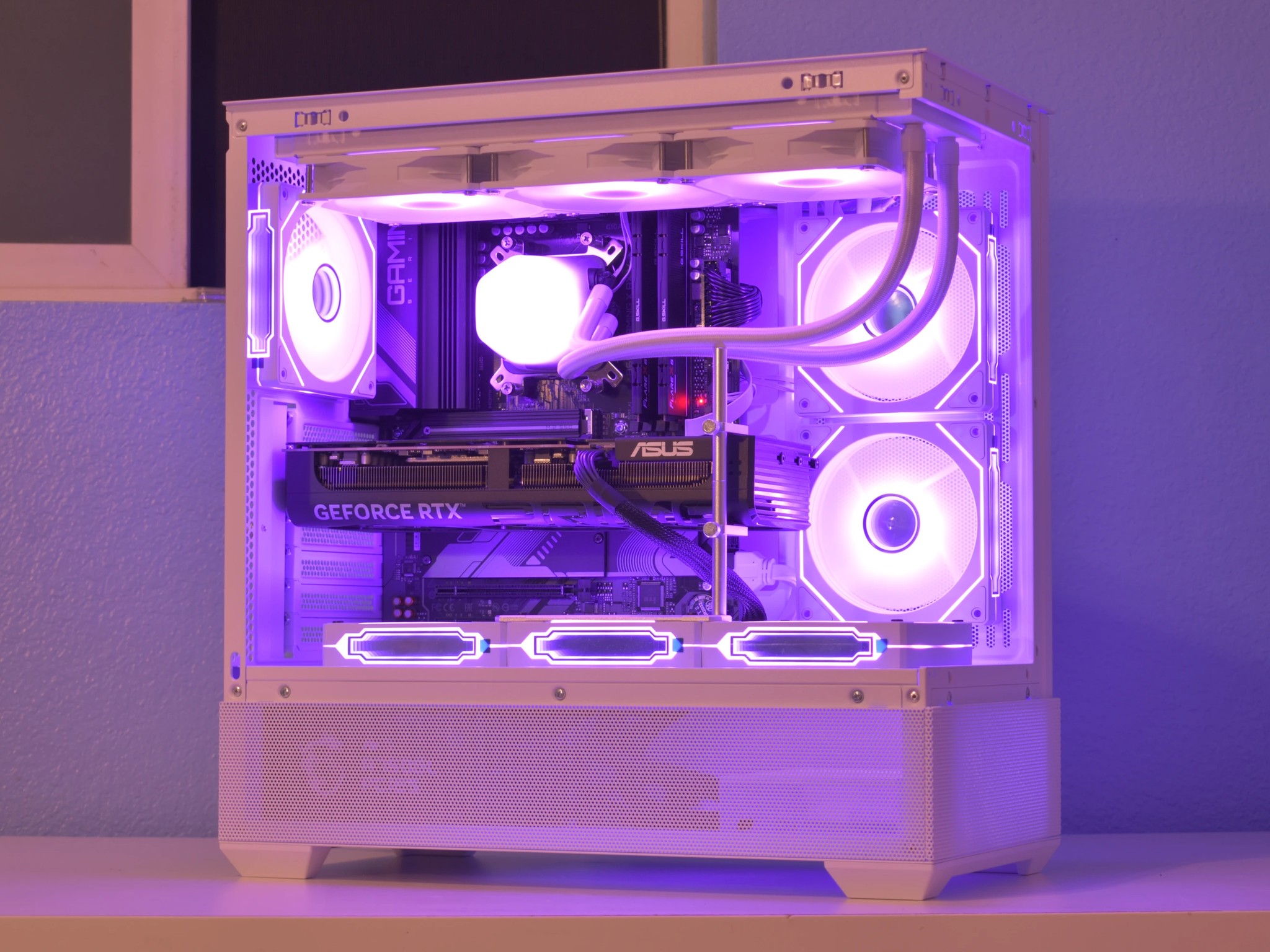🚀High End Gamer🚀 Ryzen 7 9800X3D | RTX 5070ti 16GB | 32GB DDR5 | 2TB nVME SSD | White | RGB+Wifi