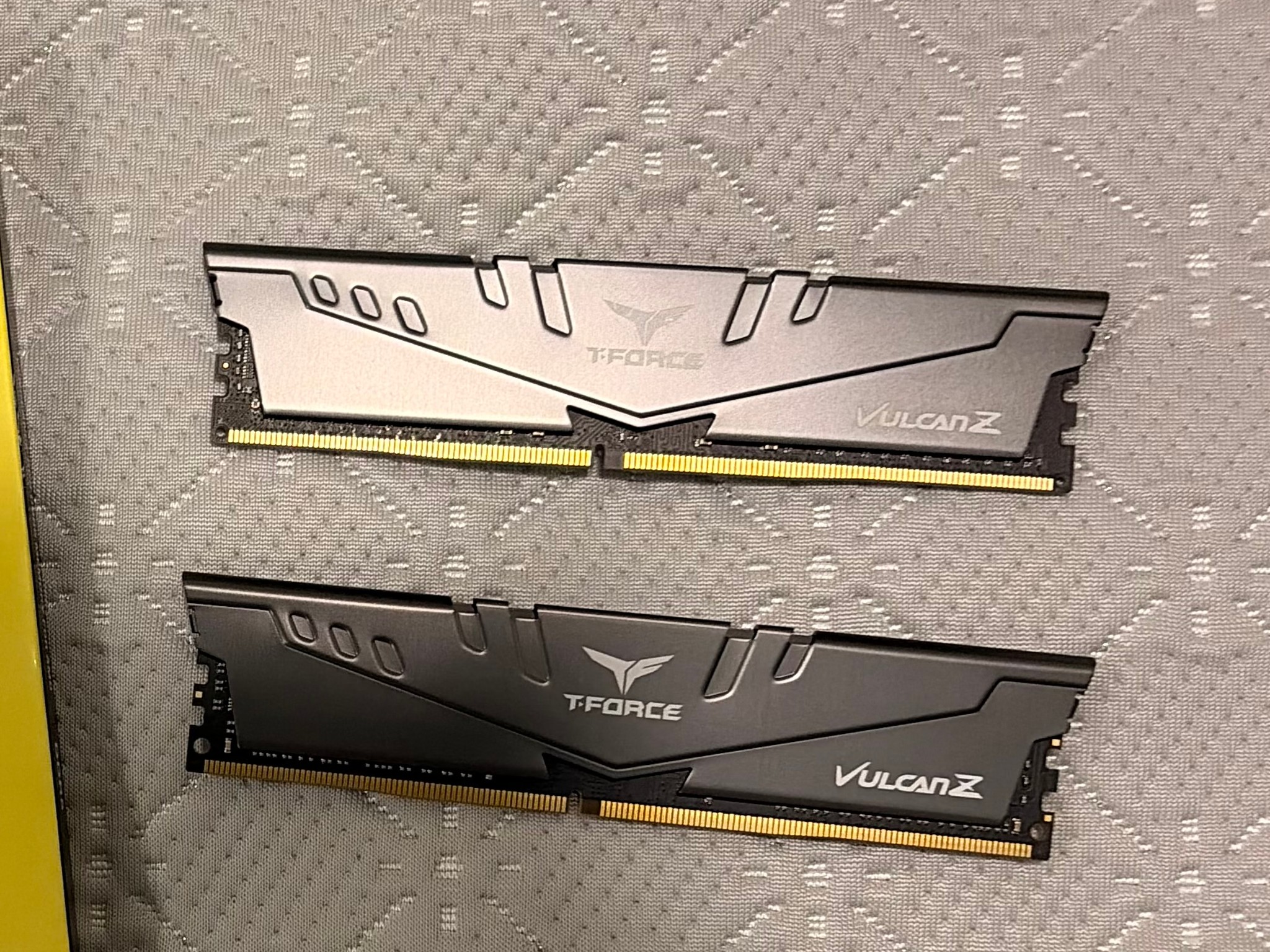 T-Force Vulcan Z 64 GBs 3200 Mt/s