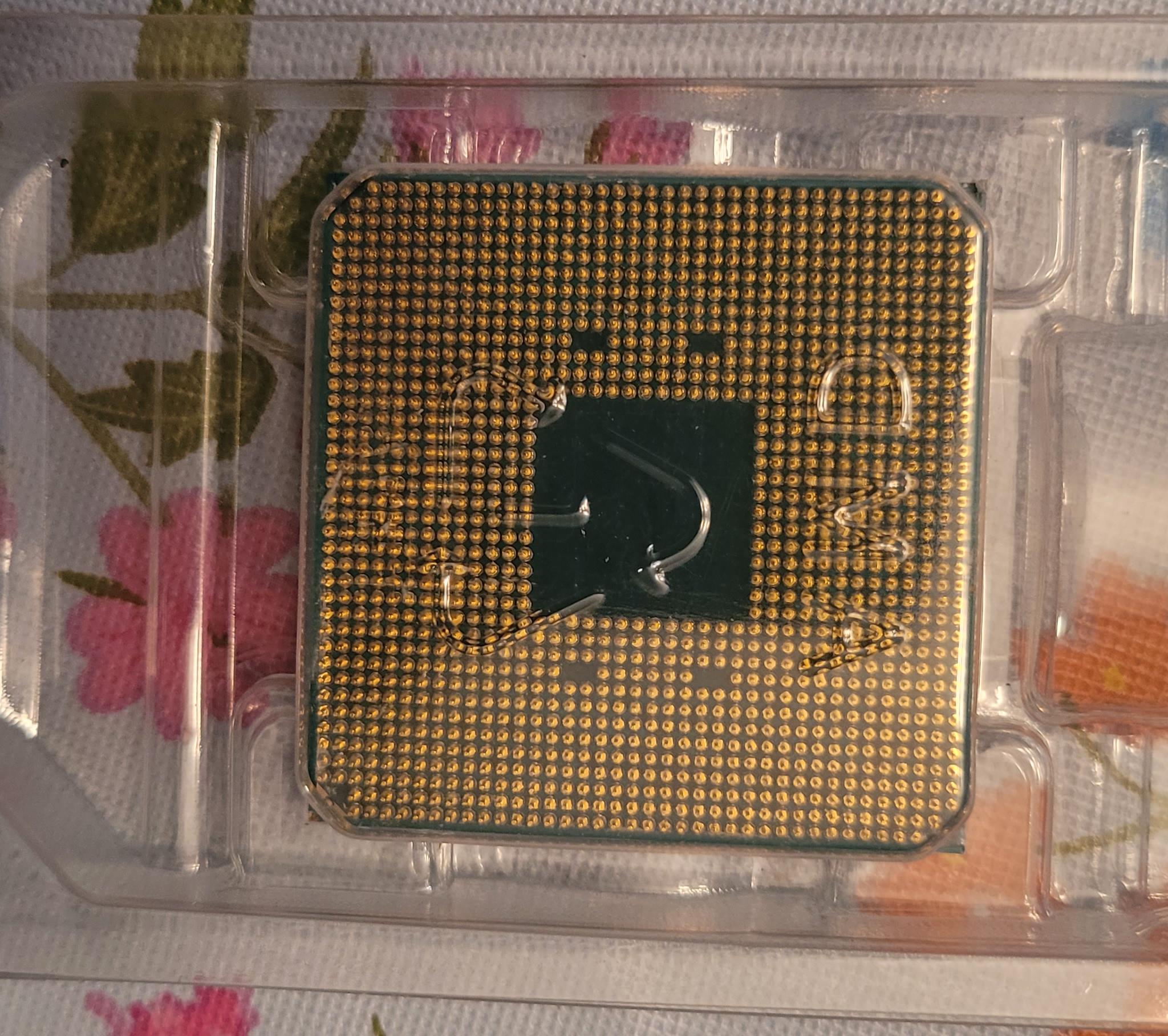 AMD Ryzen 3 2200G
