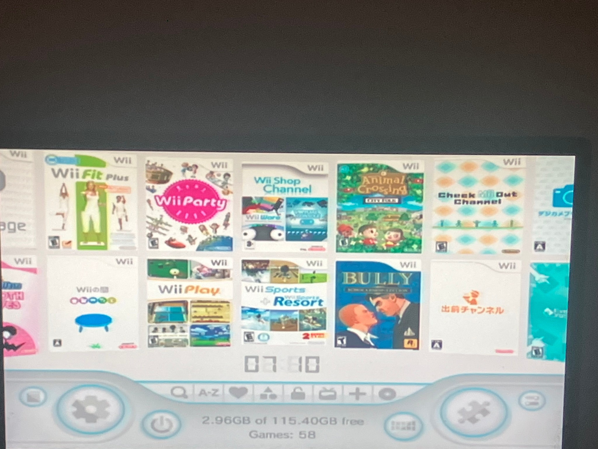 HOLIDAY SALE! Nintendo Wii 128 GB w/ 32 GB SD card