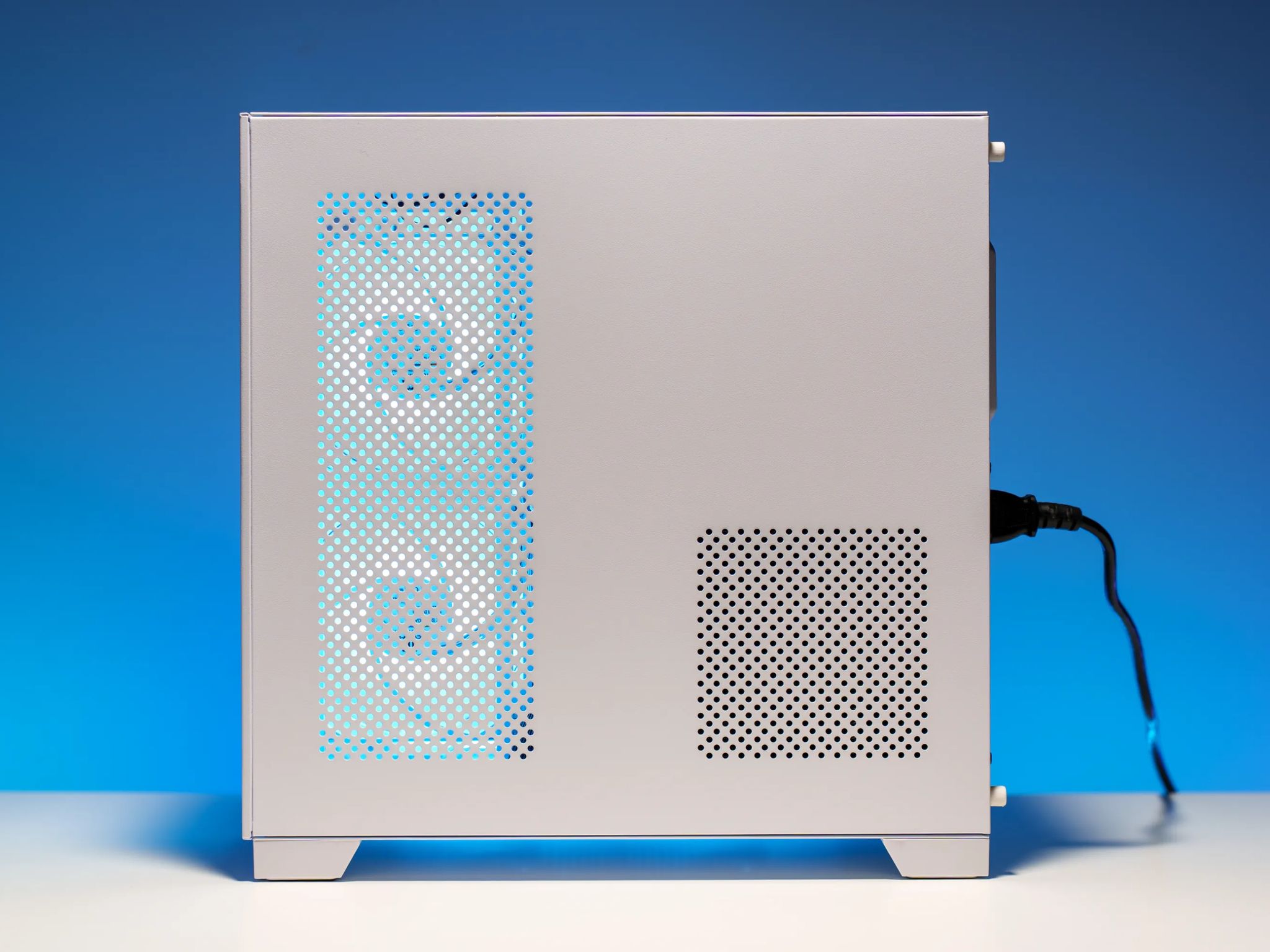 All White Gaming PC | Ryzen 5 5600x | RX 6600 | 16GB DDR4 3600MHz | 1TB m.2