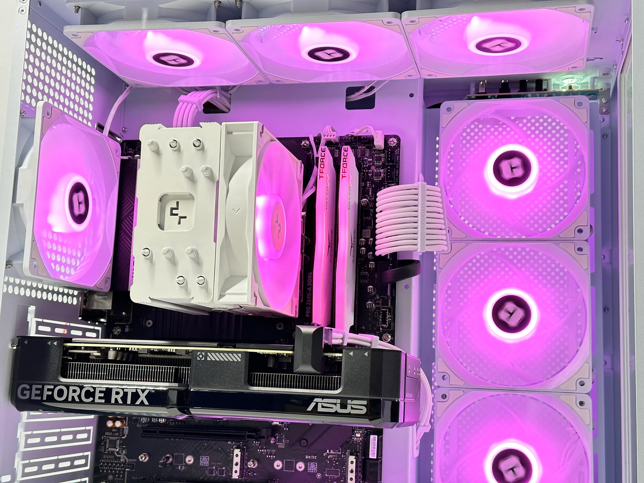1440p-4K👑 Gaming PC🚀Nvidia RTX 4070 12GB⚡Intel 12600K 10-Core⚡32GB DDR4⚡1TB NVME
