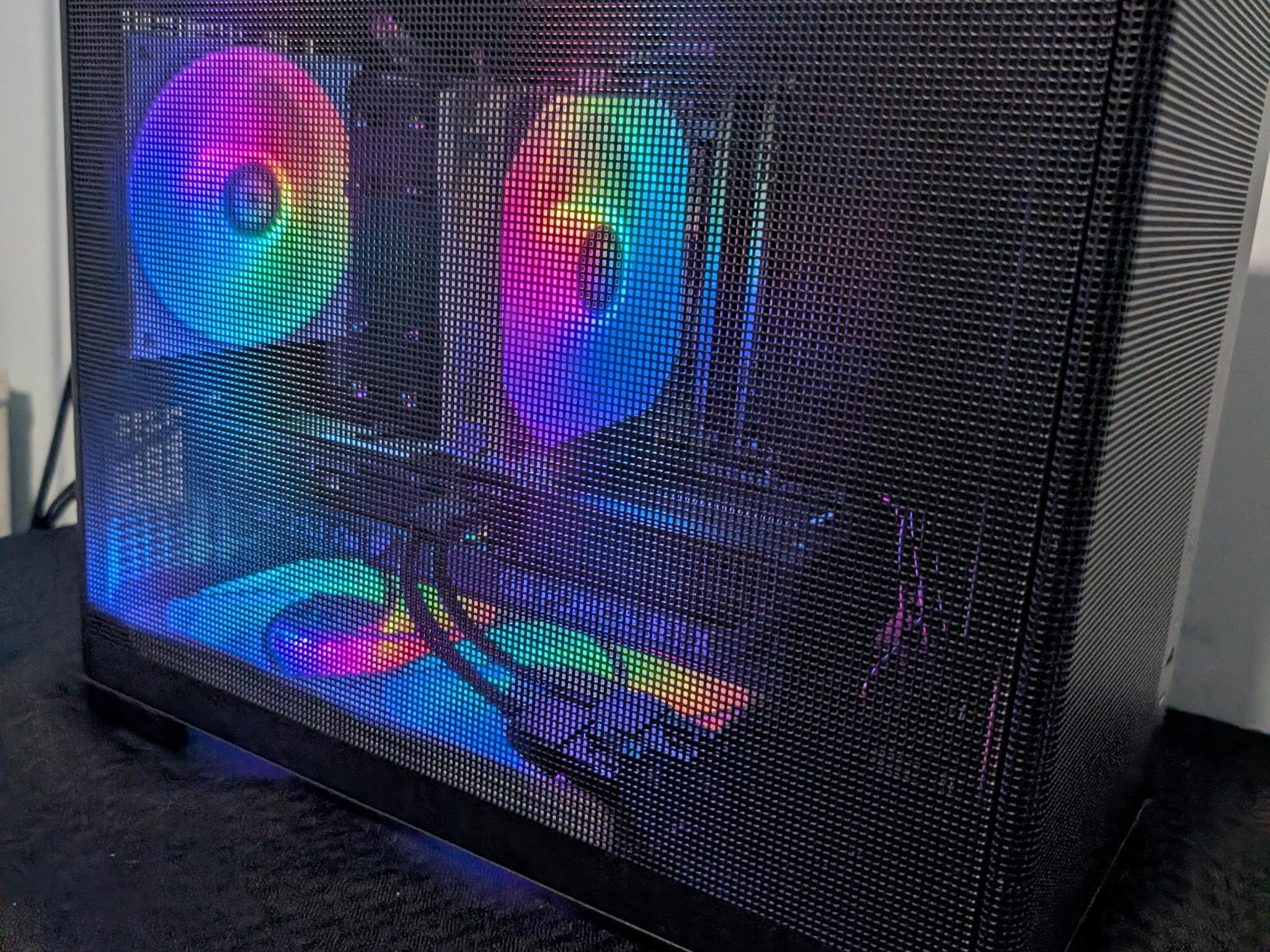 SFF Nvidia Gaming PC RTX 5070-Ryzen 5 7500x3d-32GB DDR5 6000-1 TB NVME mostly new