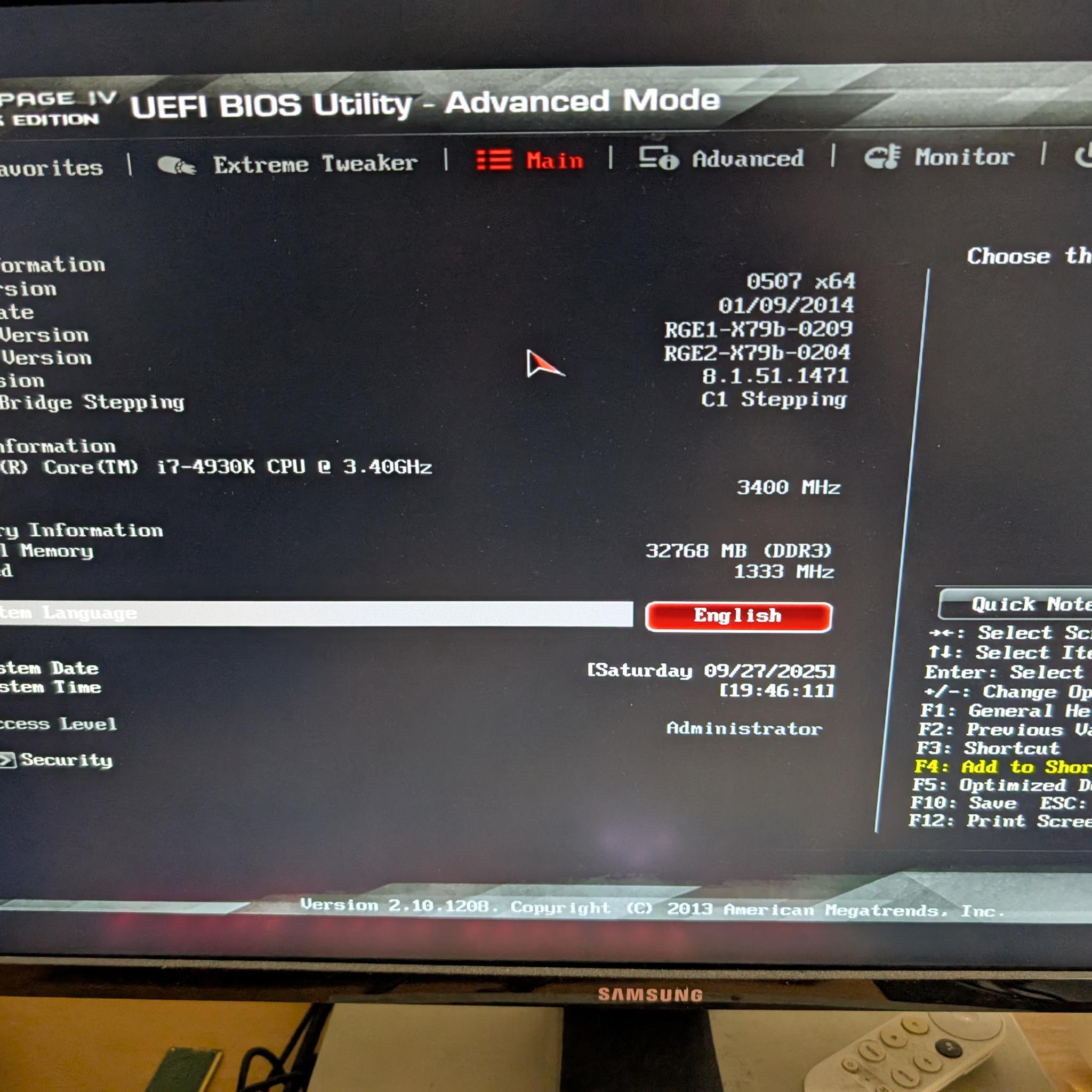 Asus X79 / Intel 4930K / 32GB DDR3 2133mhz / Nvidia 8400 GS 512MB