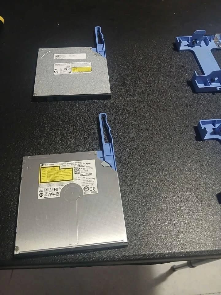 Dell OptiPlex 7040 CD / DVD Drive guys this price is for only