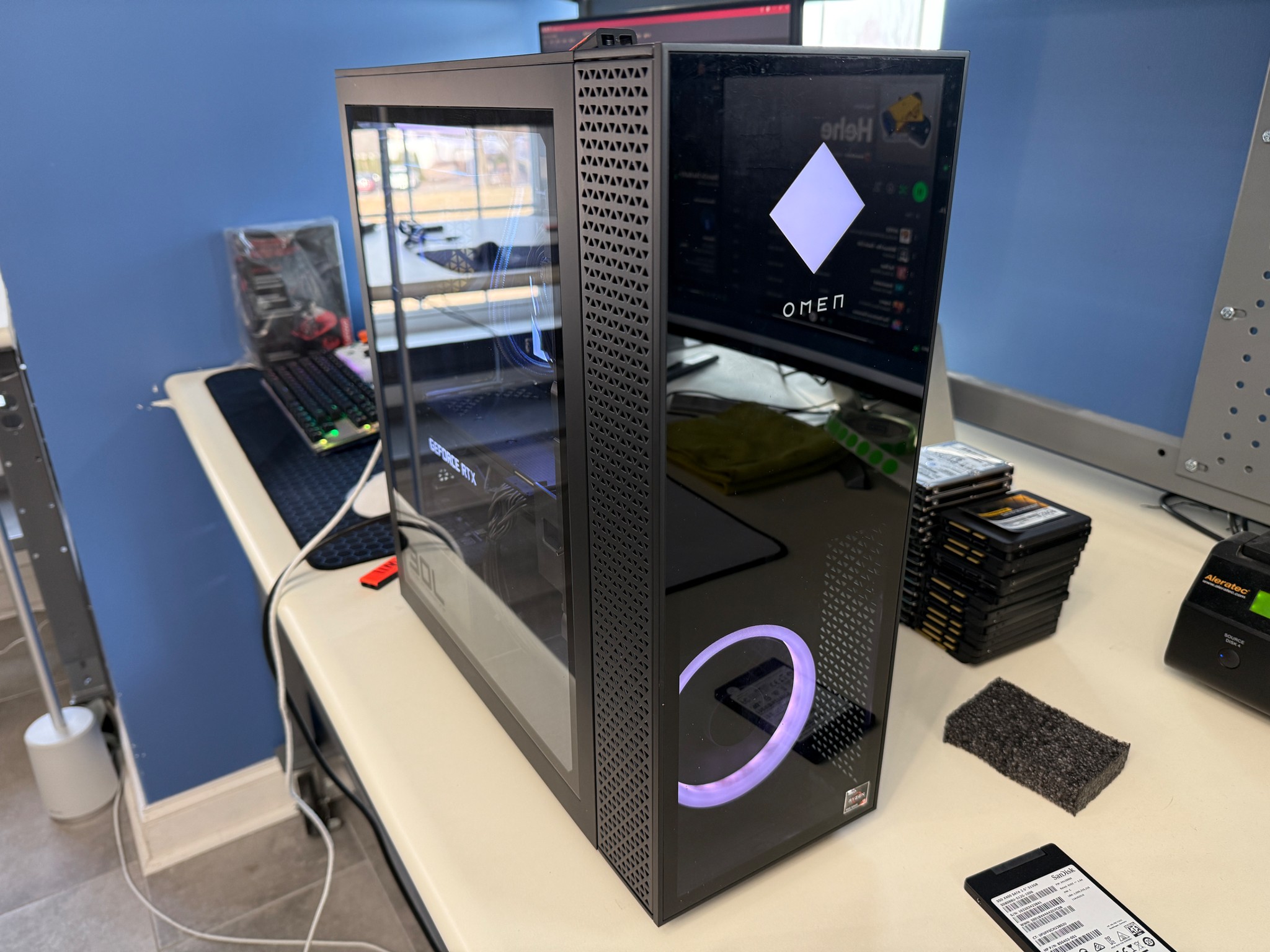 HP Omen 30L Gaming Desktop Ryzen 9 5900X RTX 3090 16GB RAM