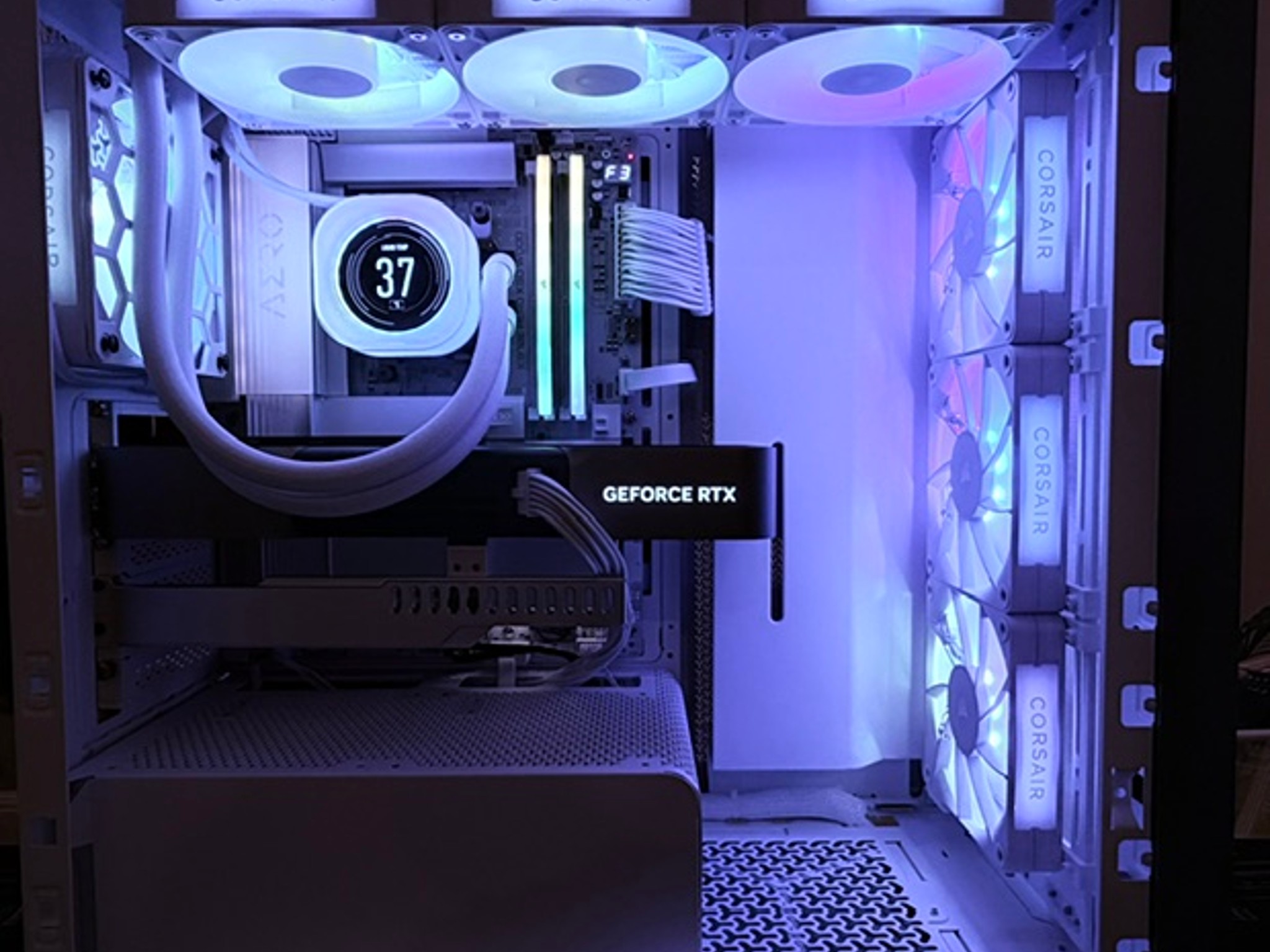 Corsair 4000D VAULT NOVA #1337 | Ryzen 9 9950X3D | RTX 5080 FE | 64GB | 6TB