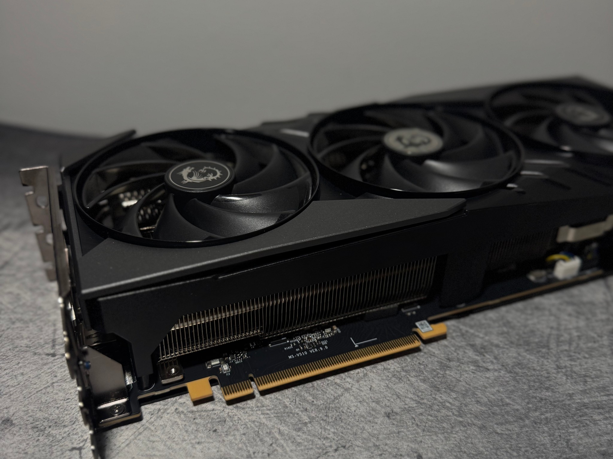 MSI GeForce RTX 4090 GAMING X SLIM 24GB