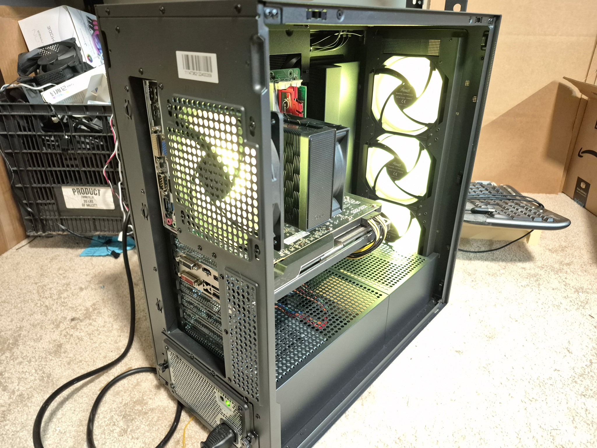 80 FPS Fortnite | i5-4590 , 16GB RAM, 480GB SSD, R9 280 3GB, RGB, Wifi