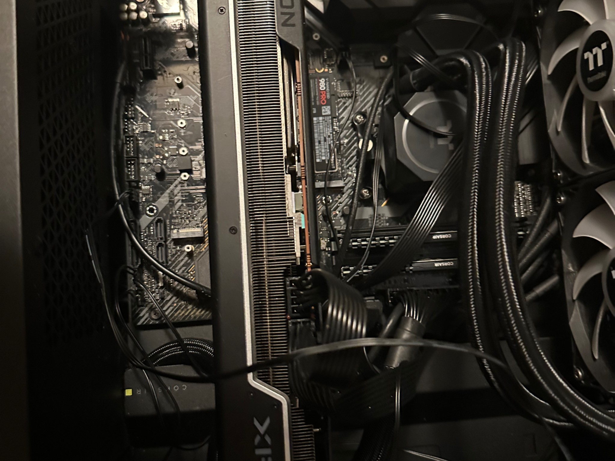 Mid-Performance Gaming PC – Ryzen 9 5900X & Radeon 7900 XT